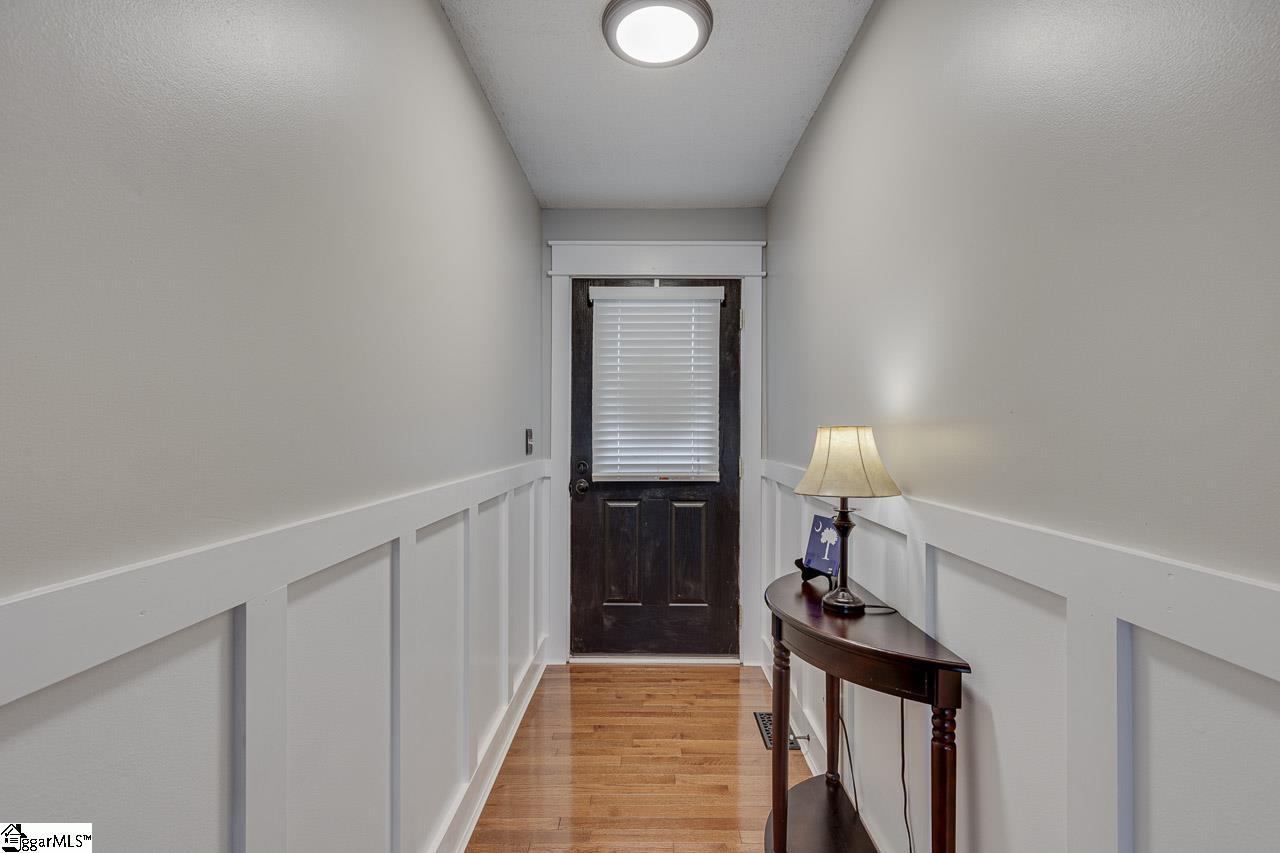 8 Shady Pines Court Property Photo 7