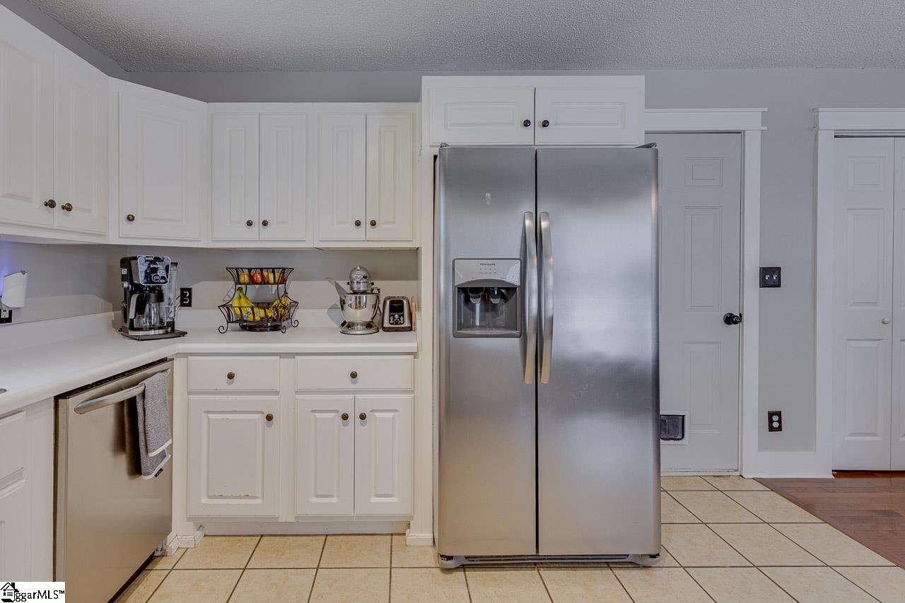 8 Shady Pines Court Property Photo 18