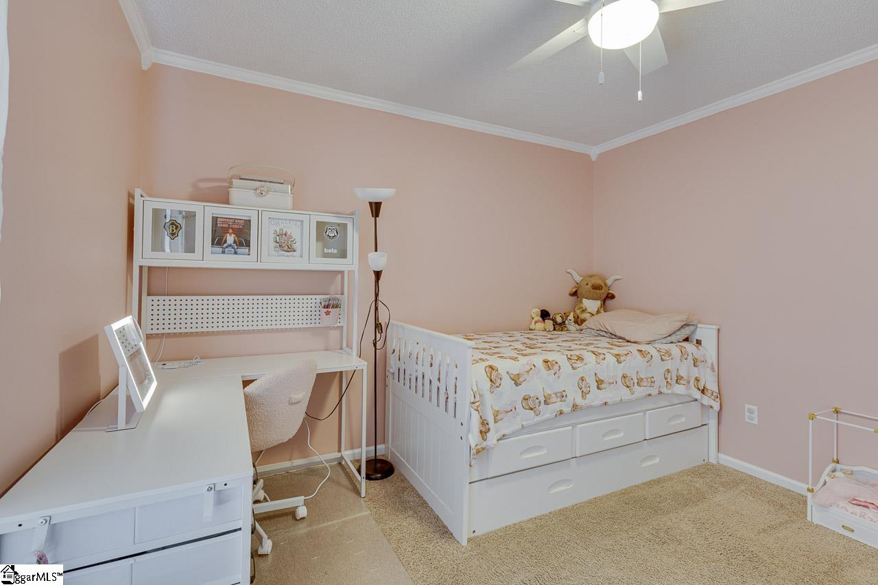 8 Shady Pines Court Property Photo 27