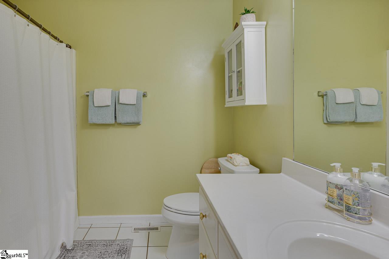 8 Shady Pines Court Property Photo 30