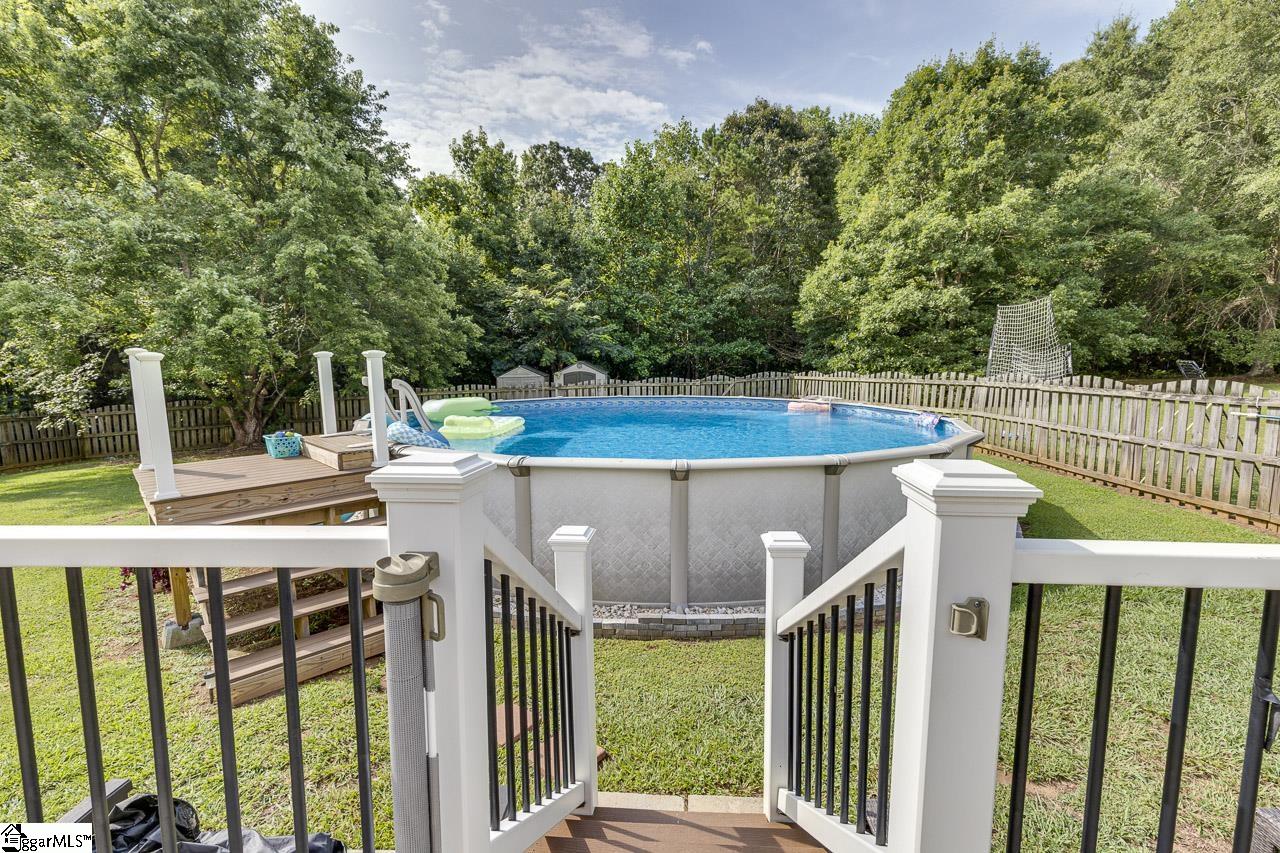 8 Shady Pines Court Property Photo 33