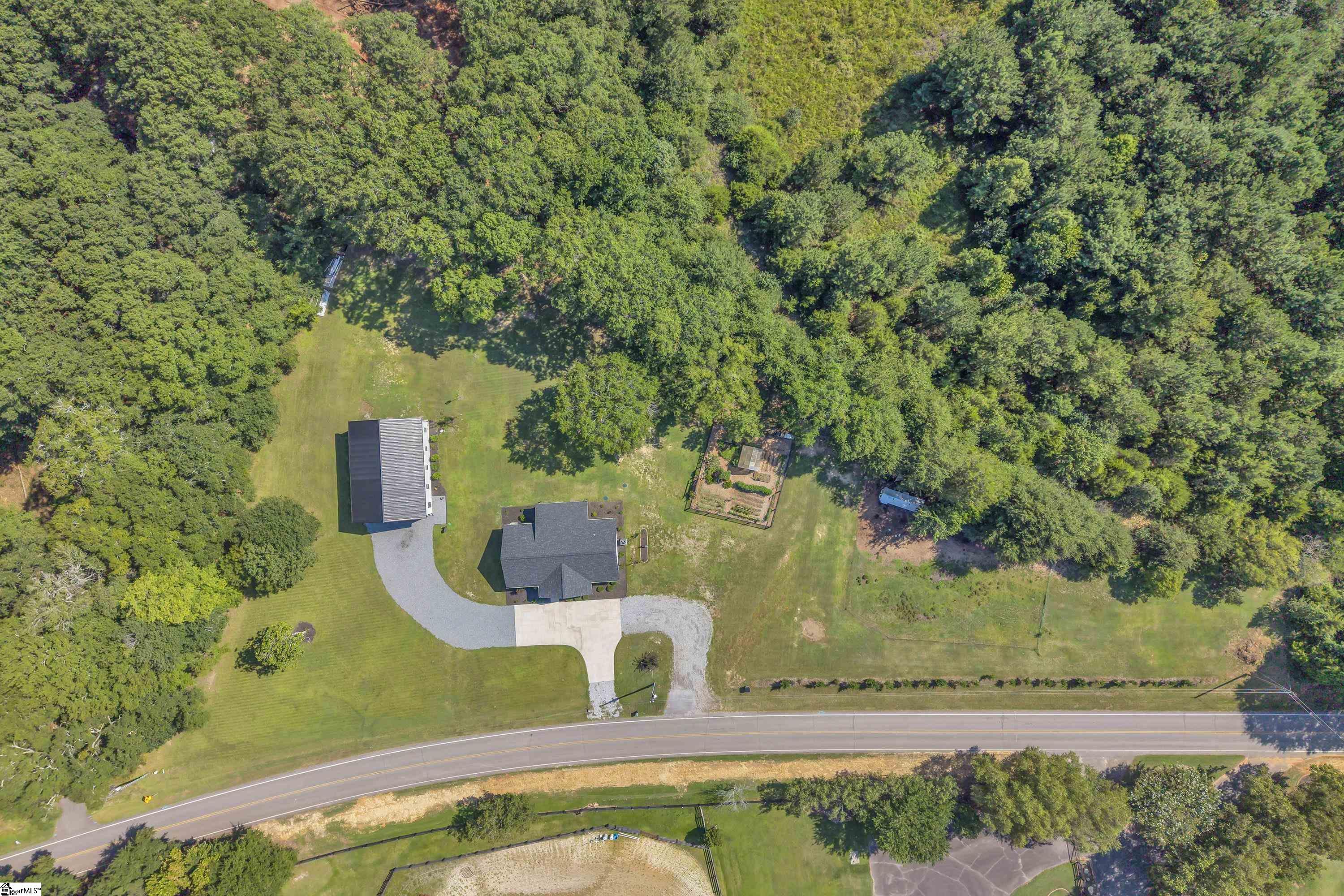 1817 Welcome Road Property Photo 4