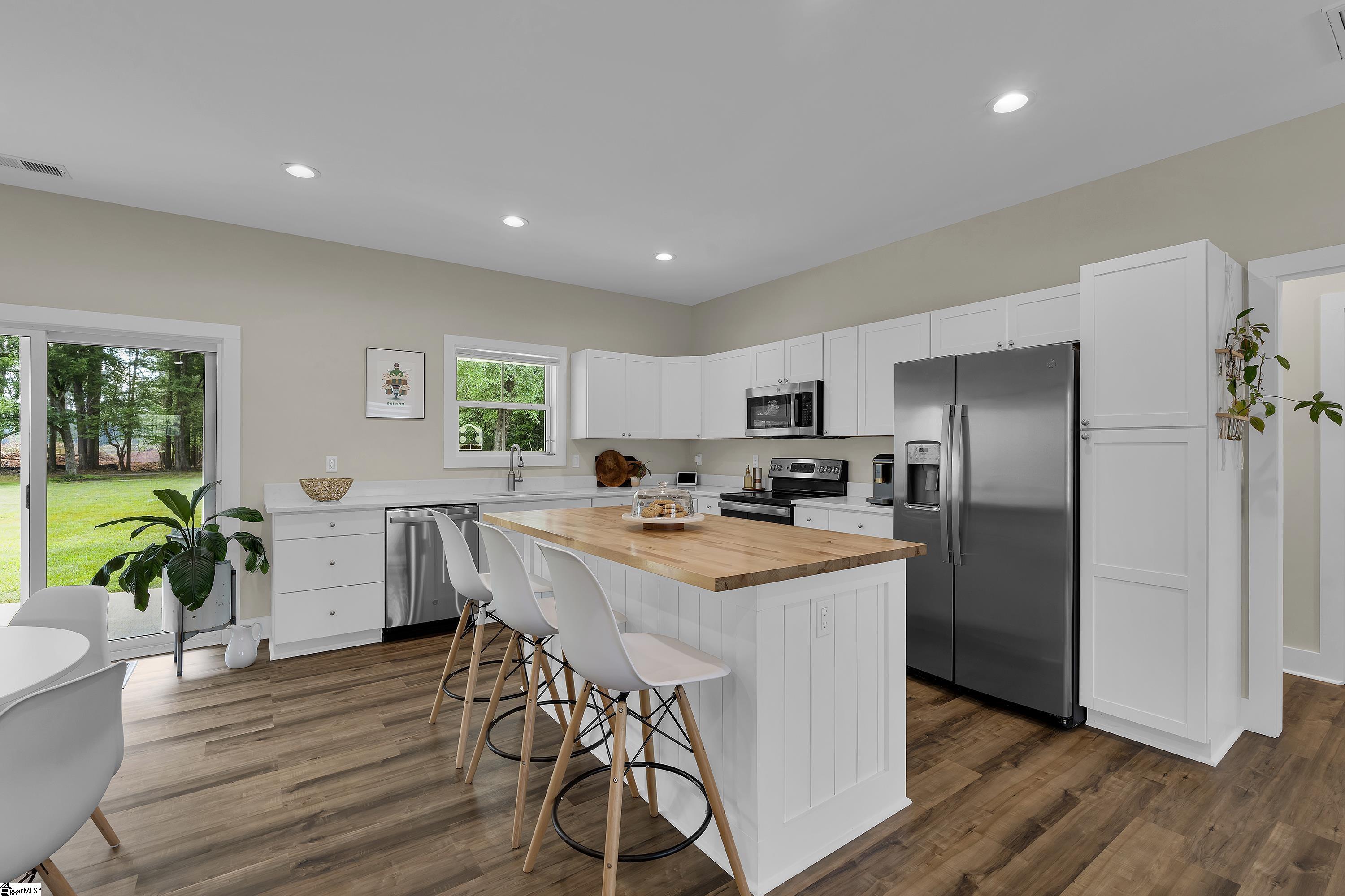 1817 Welcome Road Property Photo 10
