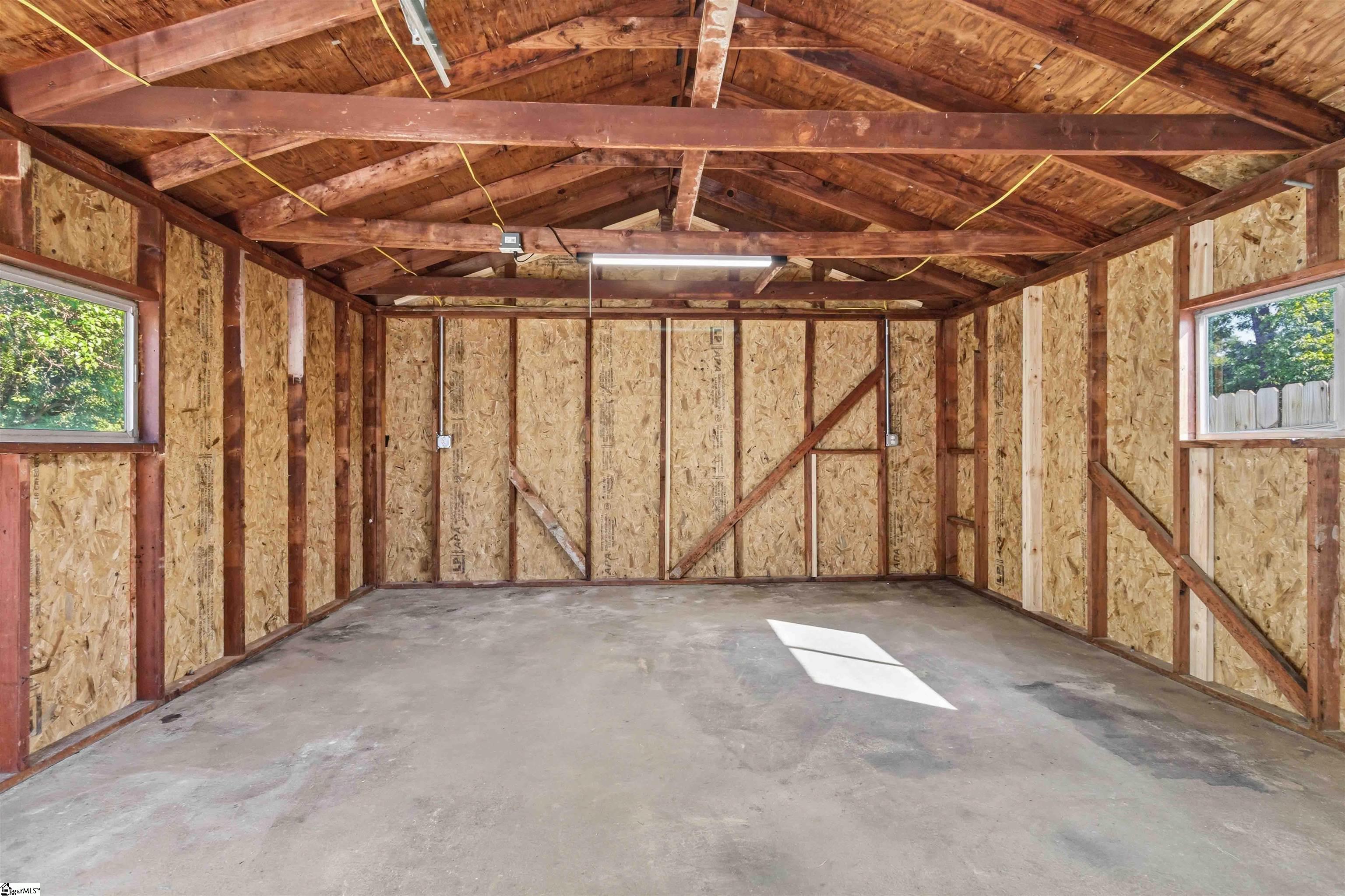 21 Kay Drive Property Photo 27