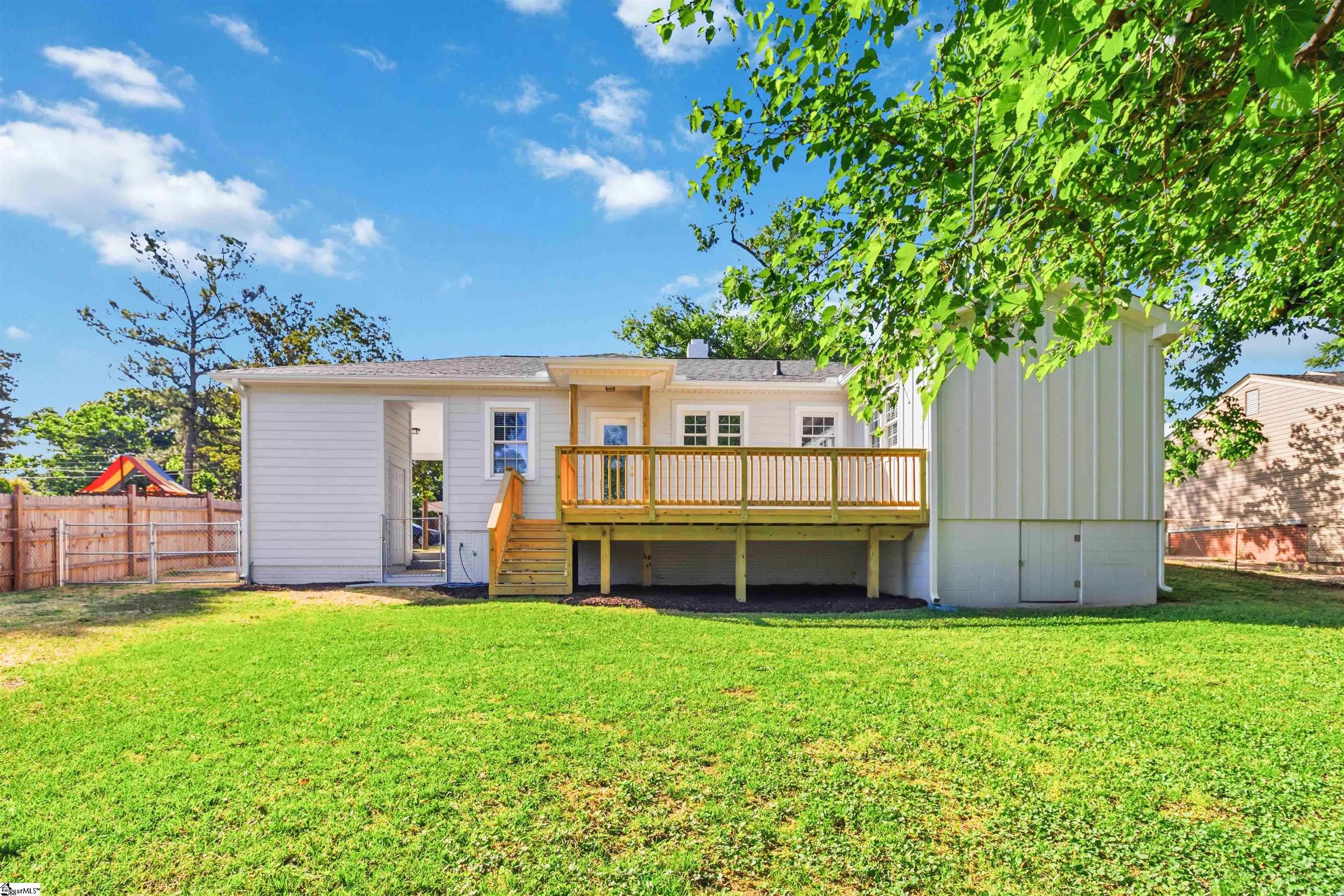 21 Kay Drive Property Photo 29