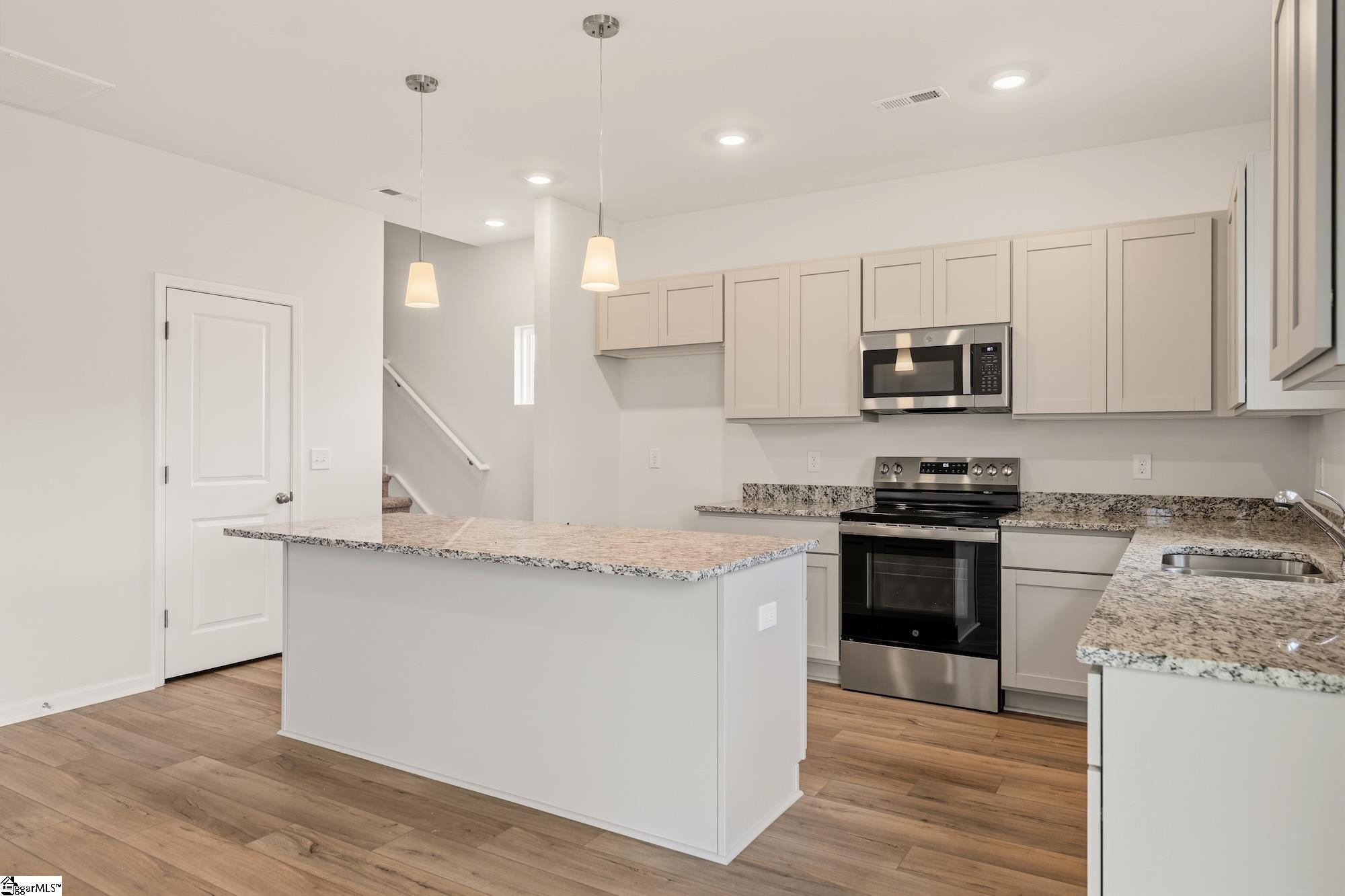 5018 Radley Road Property Photo 11