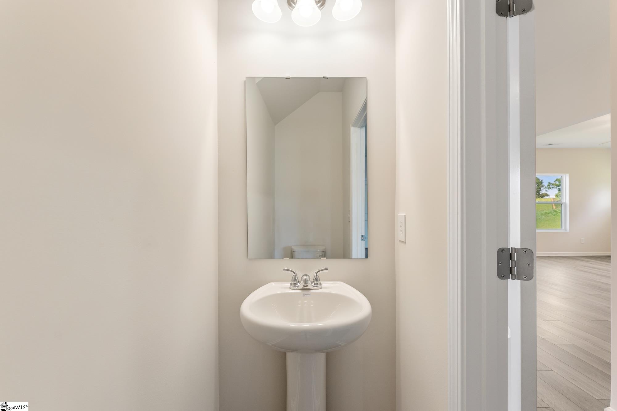 5018 Radley Road Property Photo 17