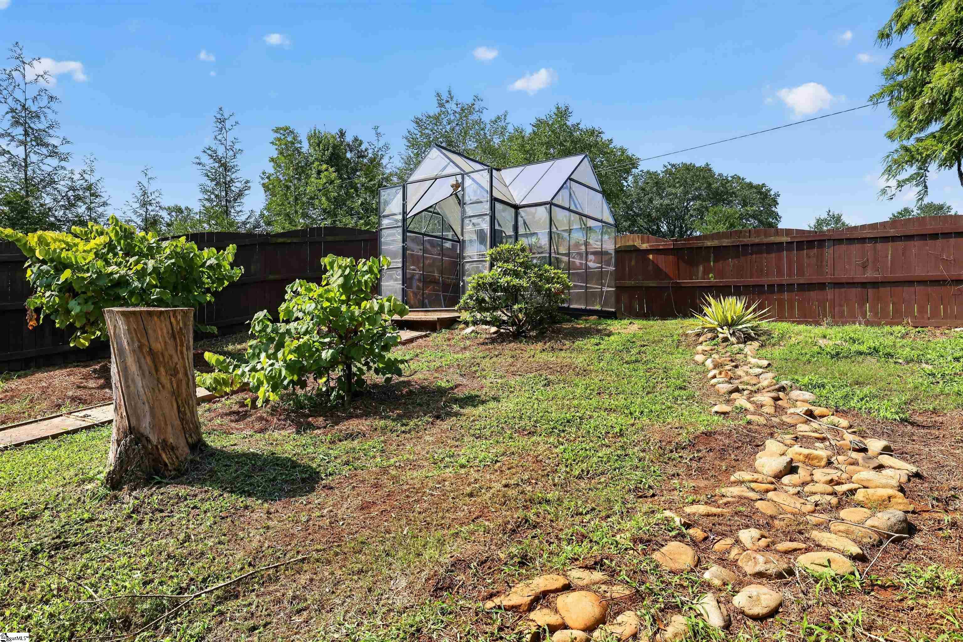 107 Elevation Court Property Photo 33