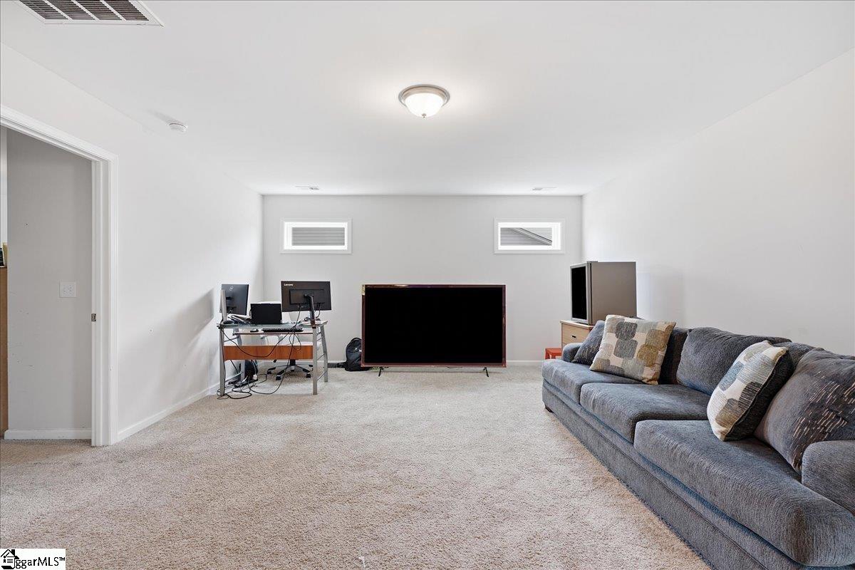 16 Steeds Glen Road Property Photo 16