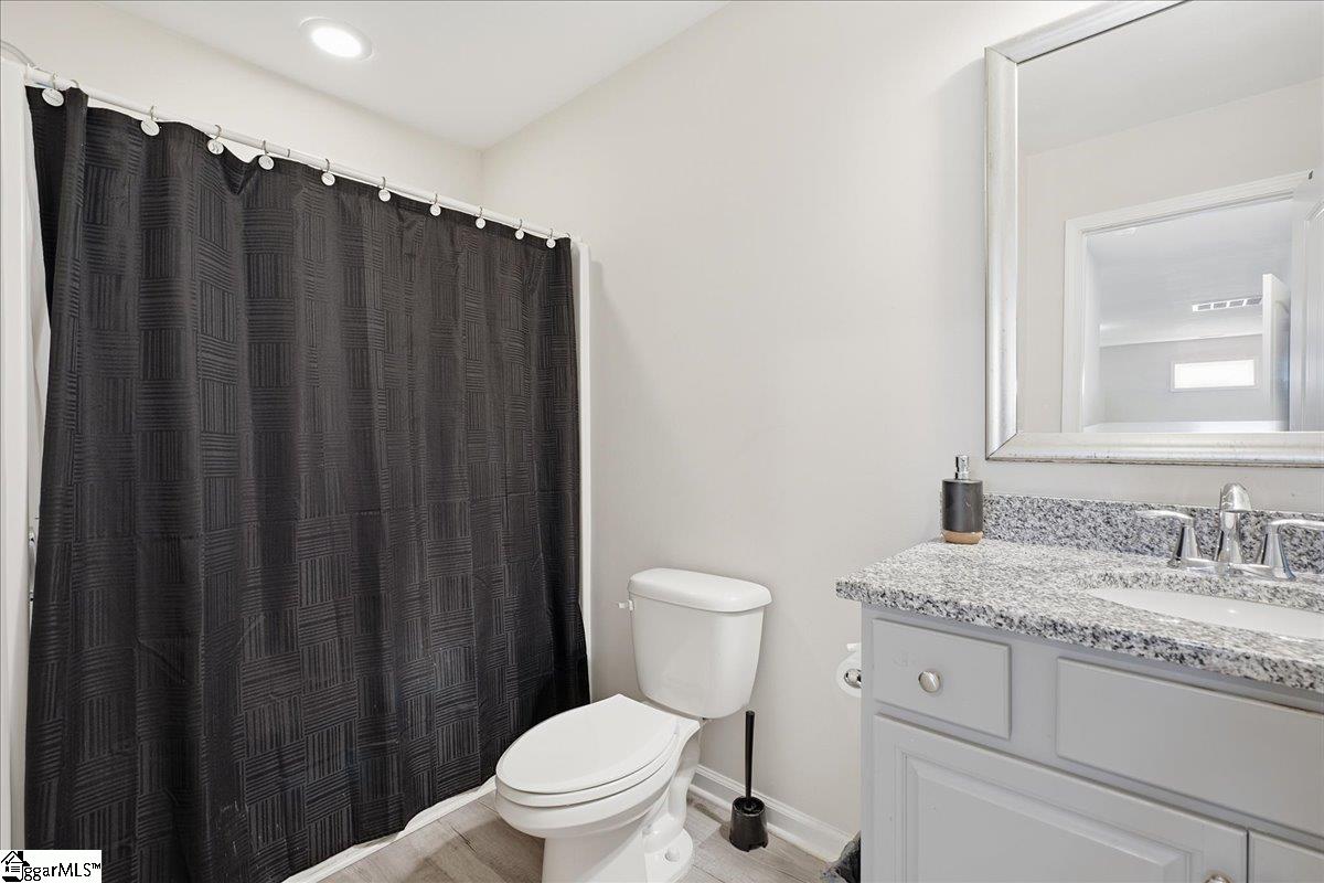 16 Steeds Glen Road Property Photo 23