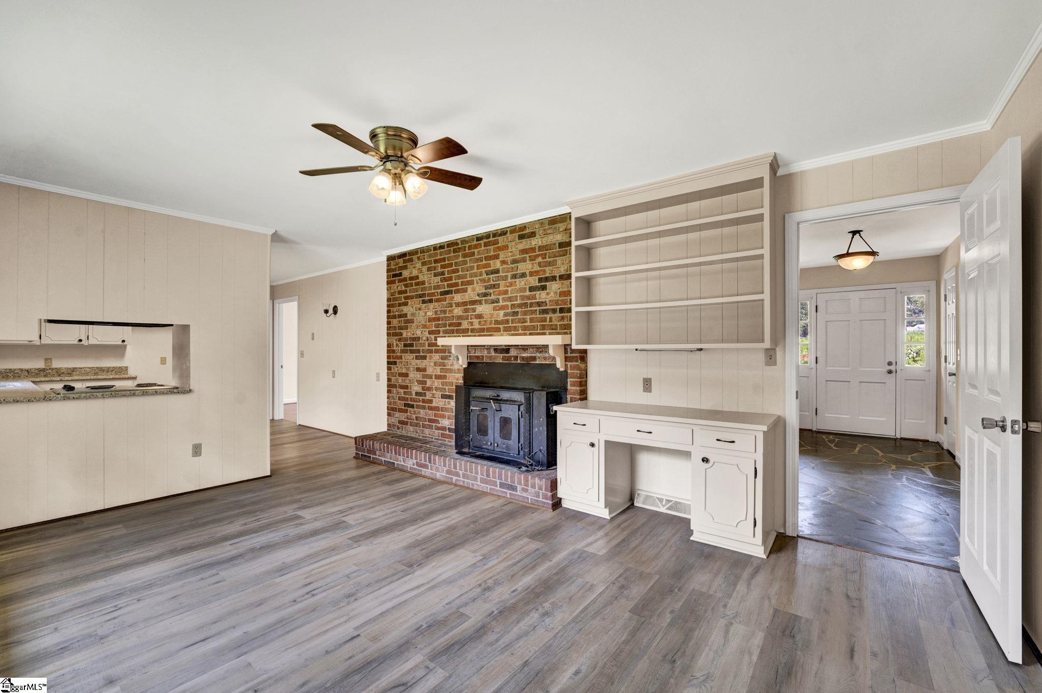 22 Jackson Drive Property Photo 6
