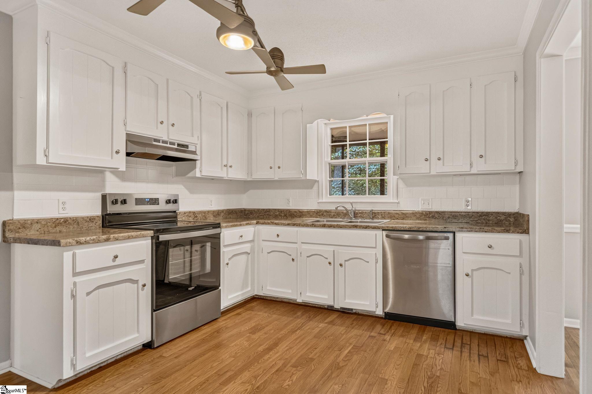 114 Saddle Tree Court Property Photo 12
