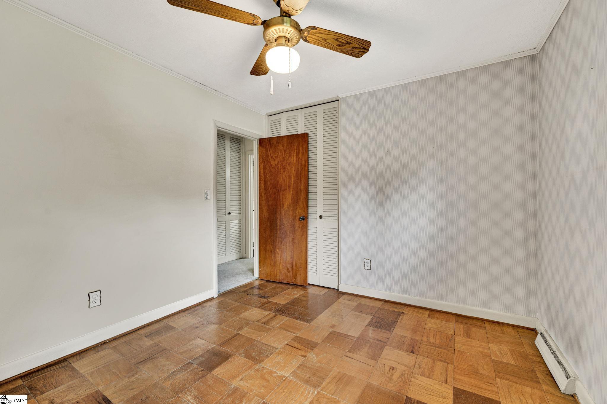 19 Vicki Circle Property Photo 10
