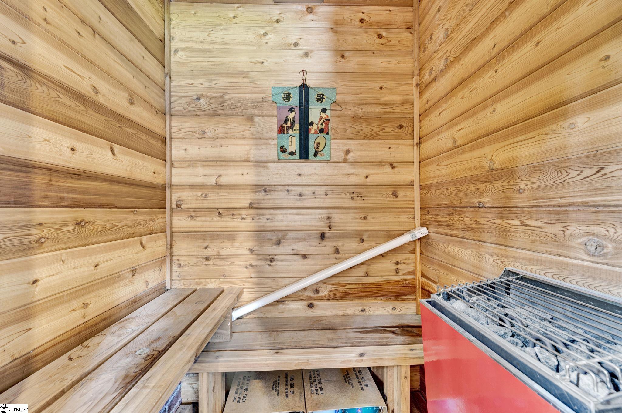 19 Vicki Circle Property Photo 16