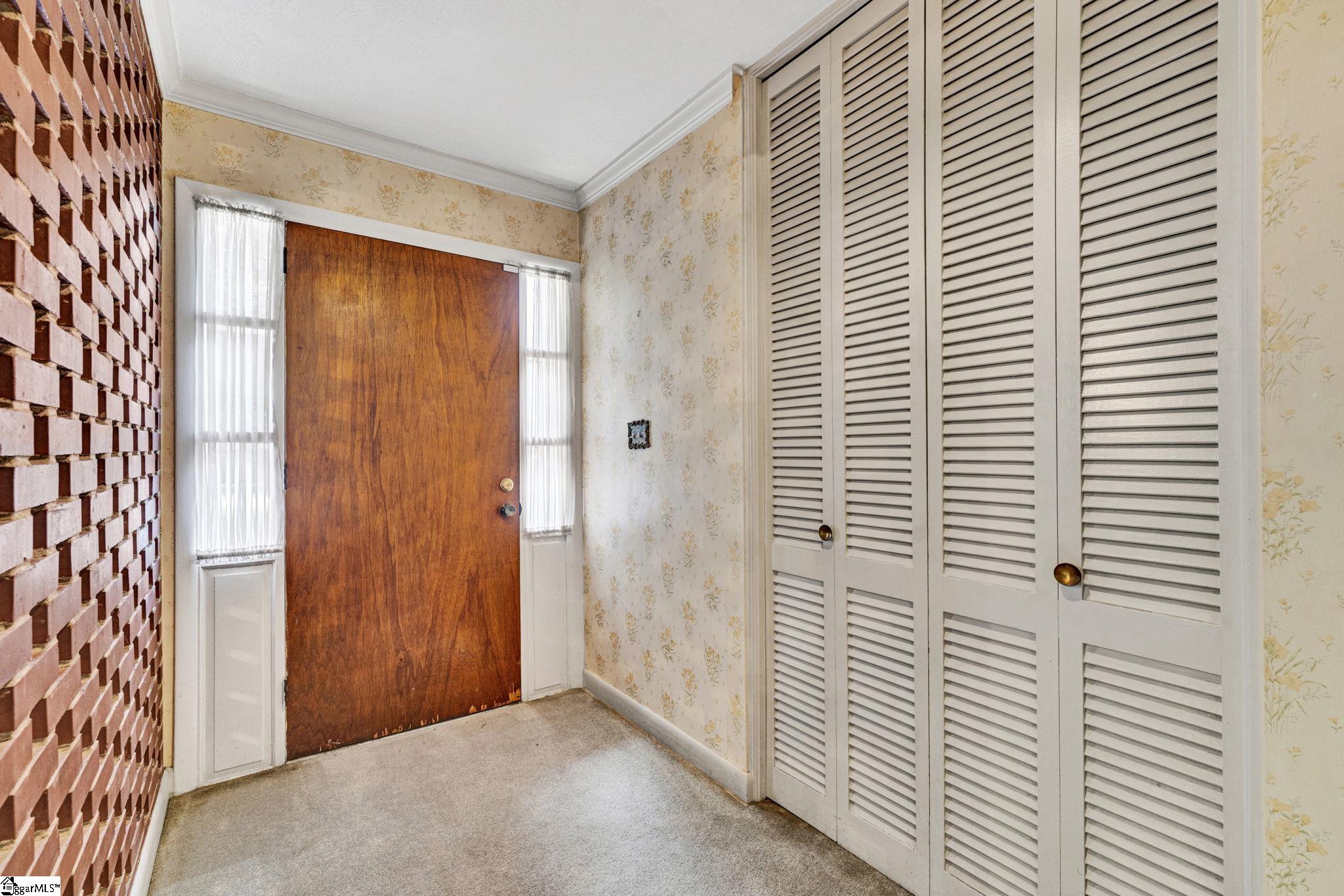 19 Vicki Circle Property Photo 18