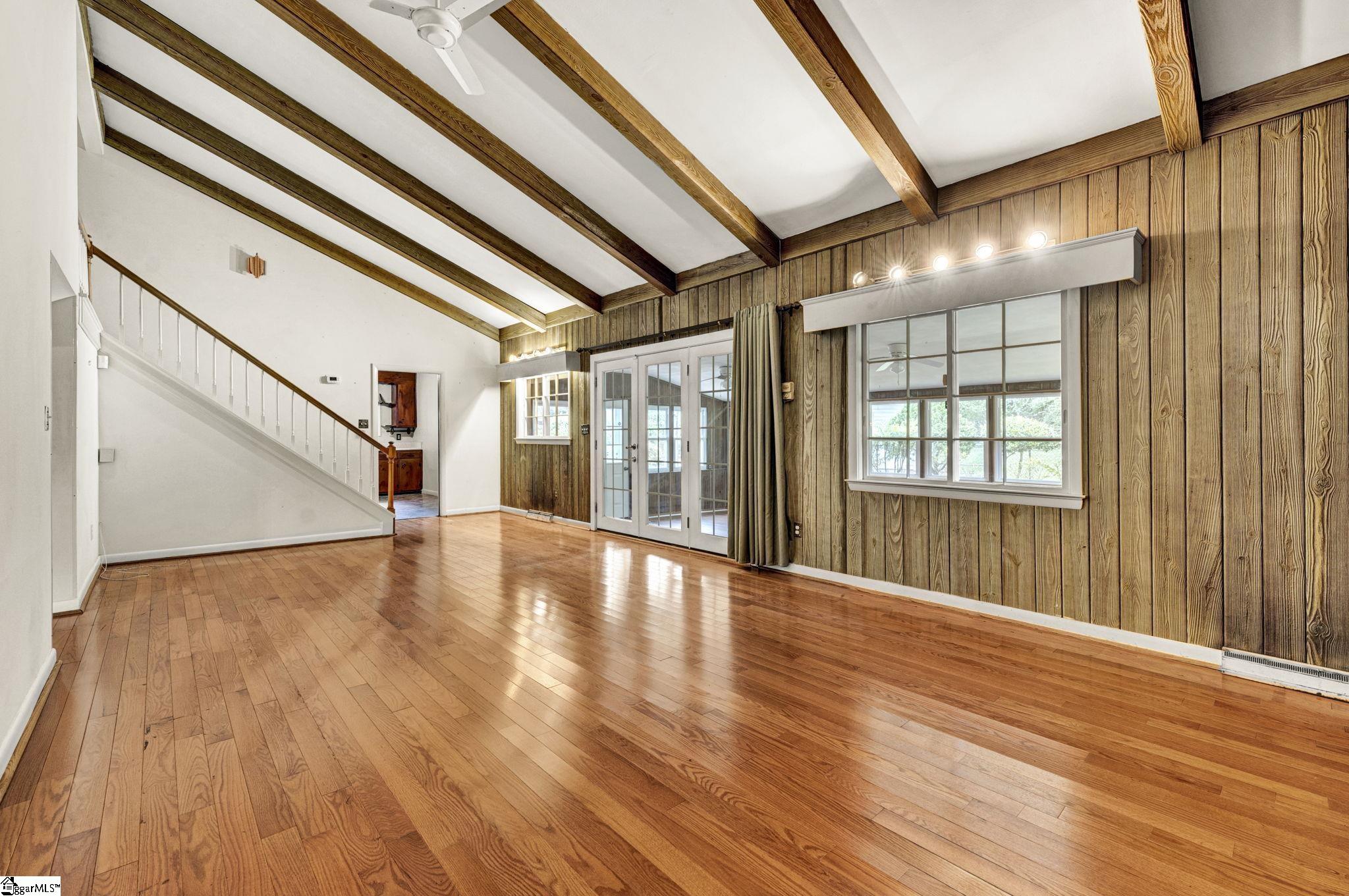 19 Vicki Circle Property Photo 28