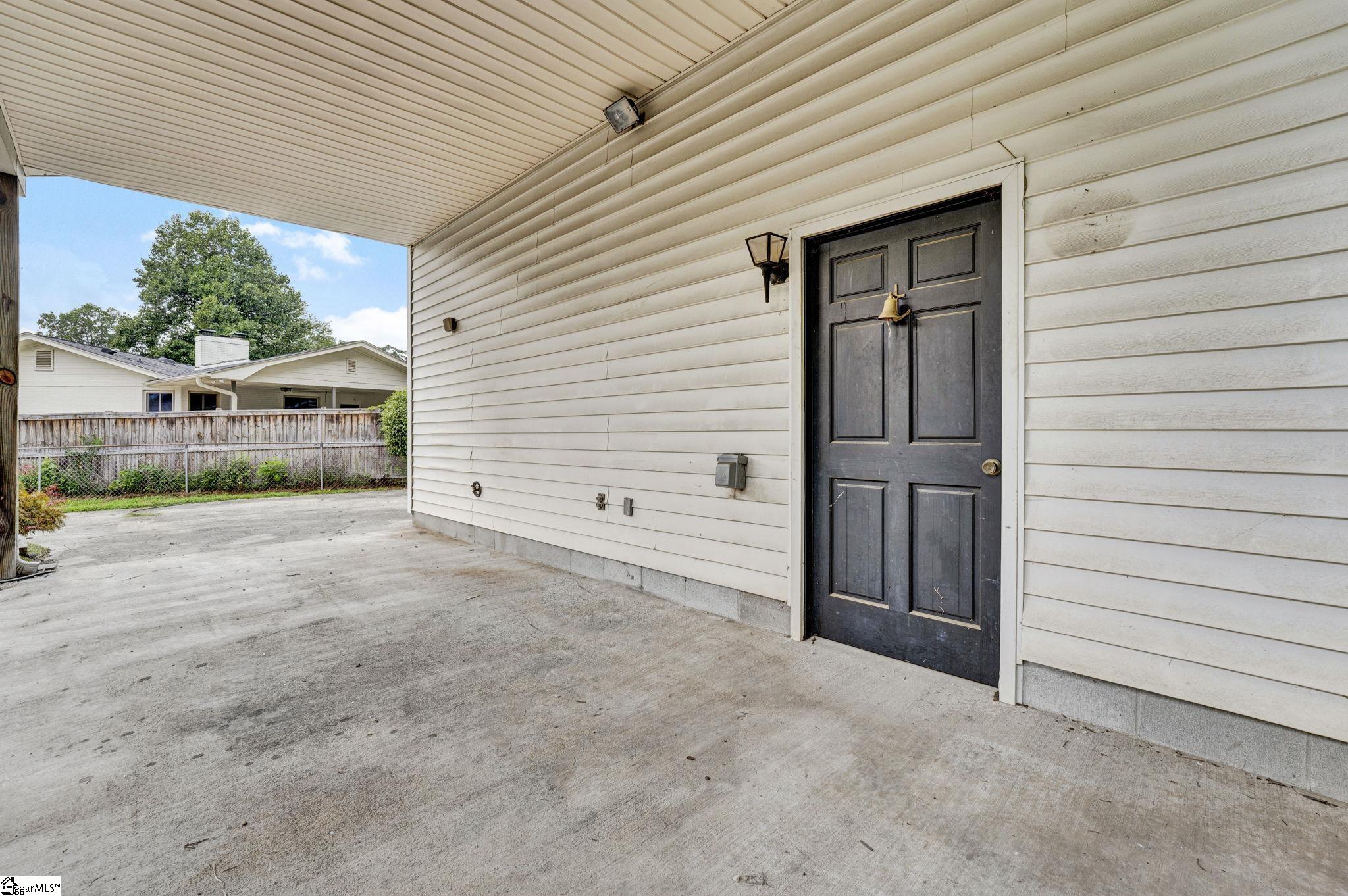 19 Vicki Circle Property Photo 44