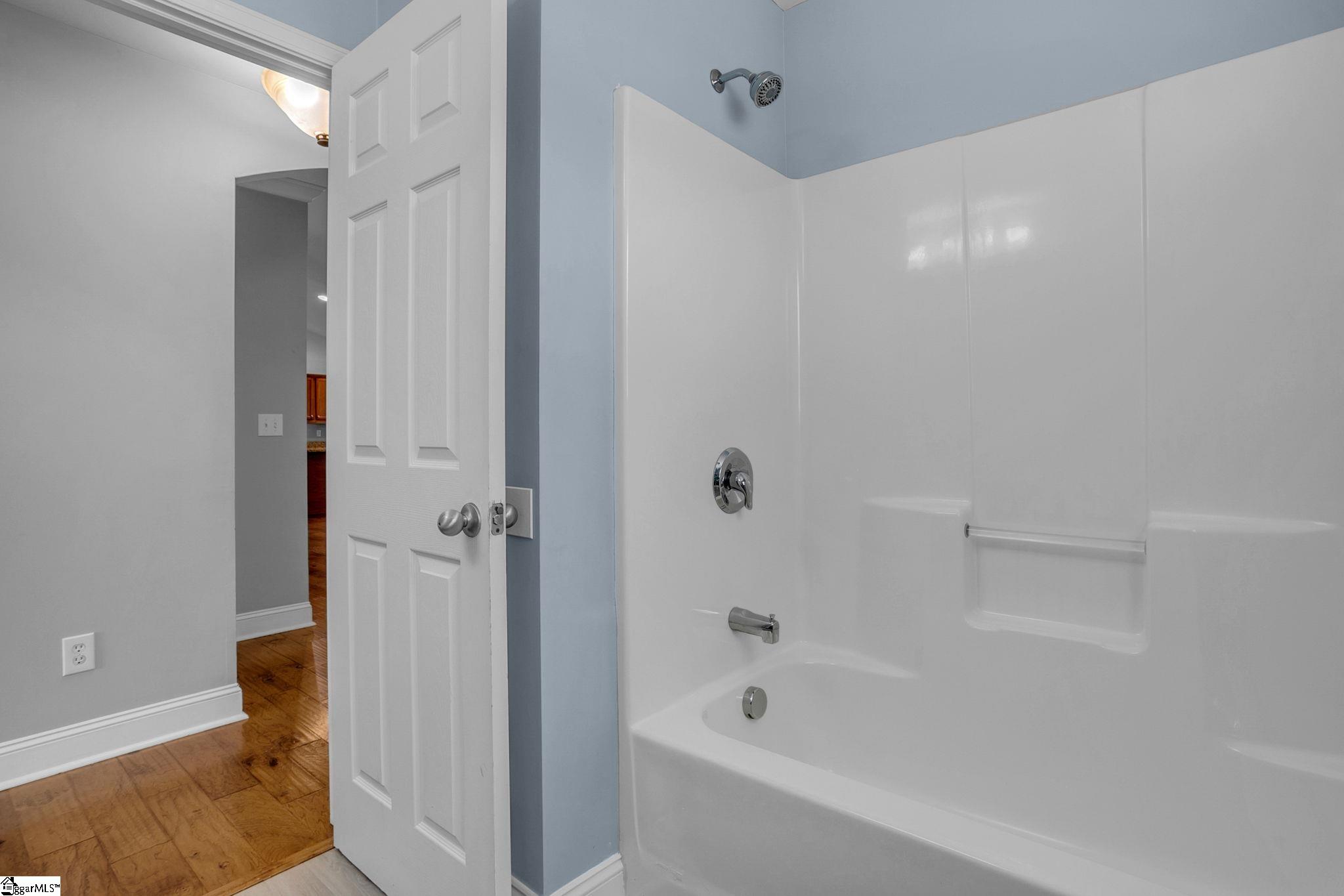 9 Gratiot Lane Property Photo 37