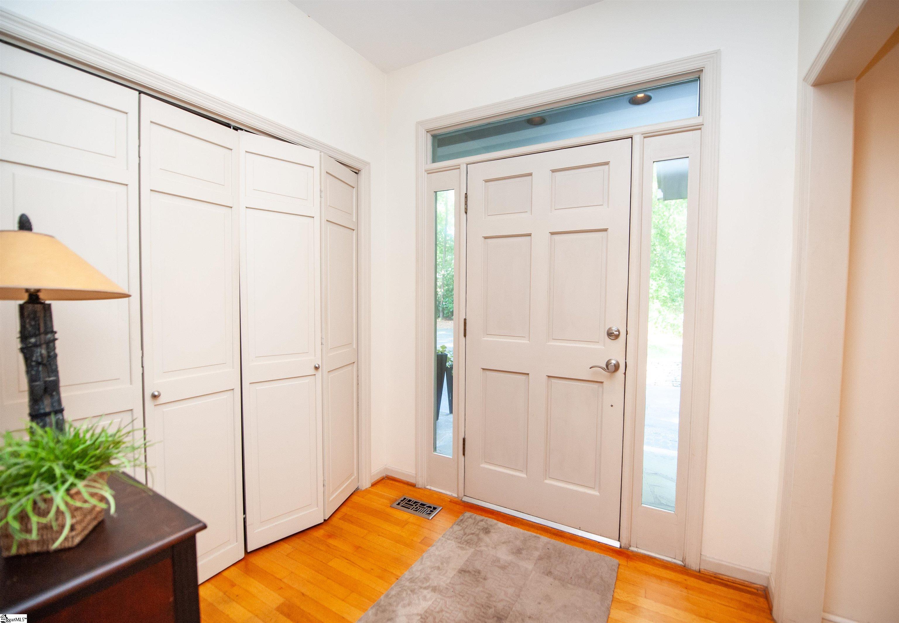 100 Wood Lily Lane Property Photo 3