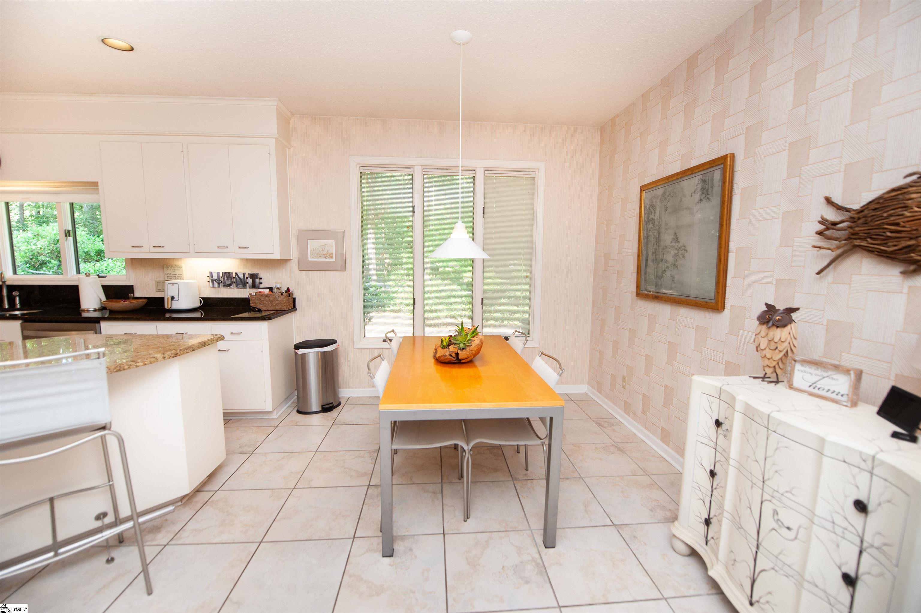 100 Wood Lily Lane Property Photo 7