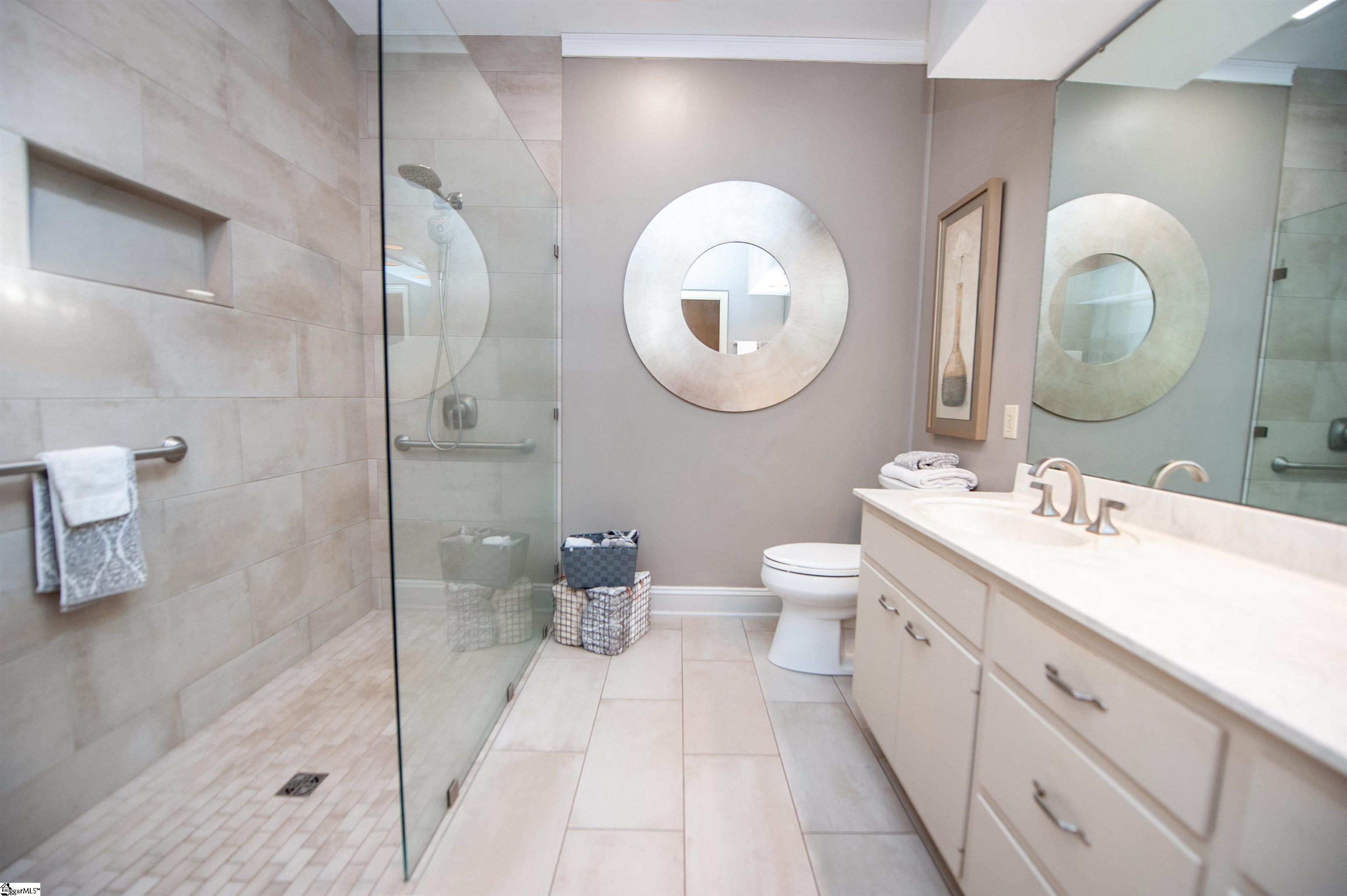 100 Wood Lily Lane Property Photo 24