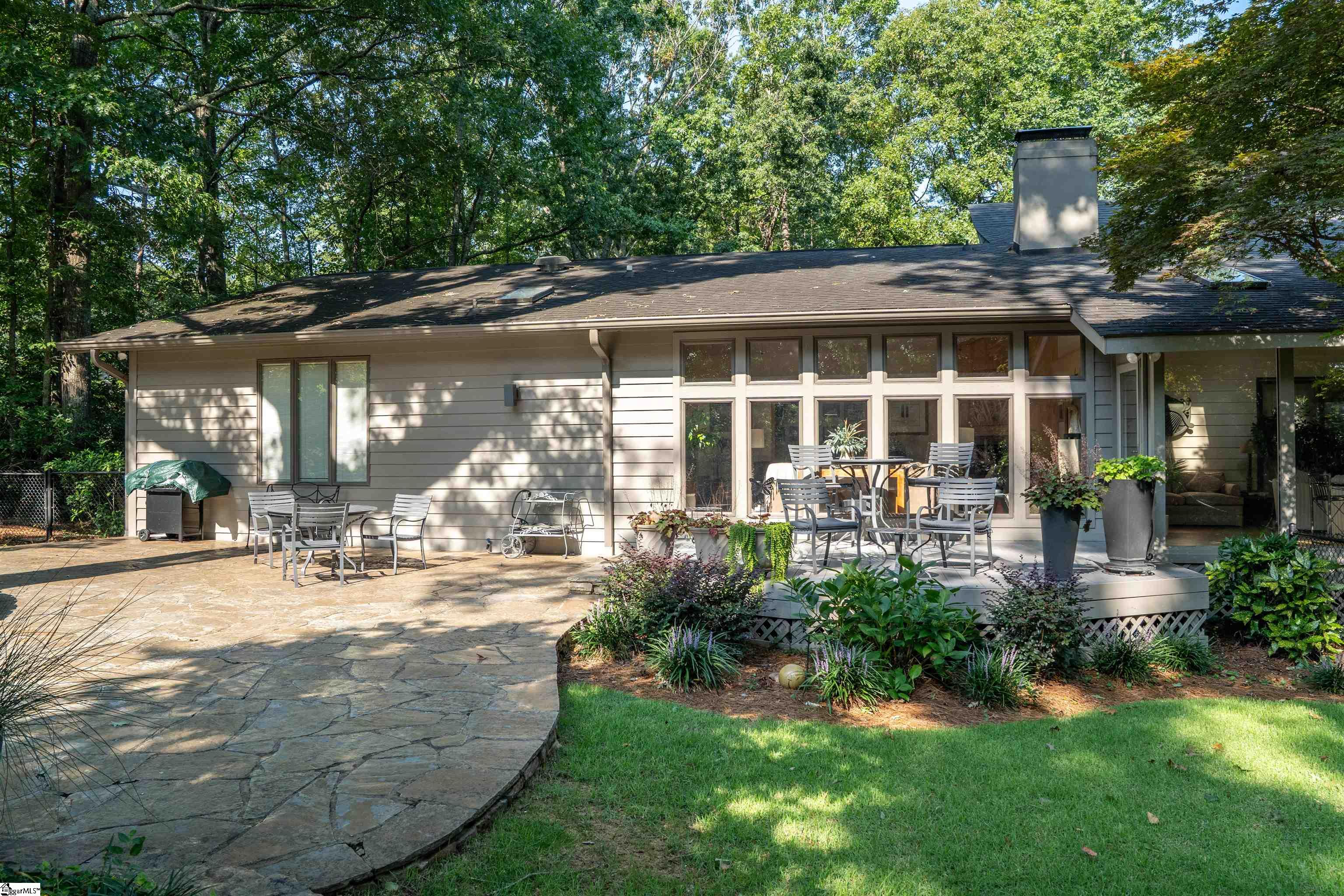 100 Wood Lily Lane Property Photo 34