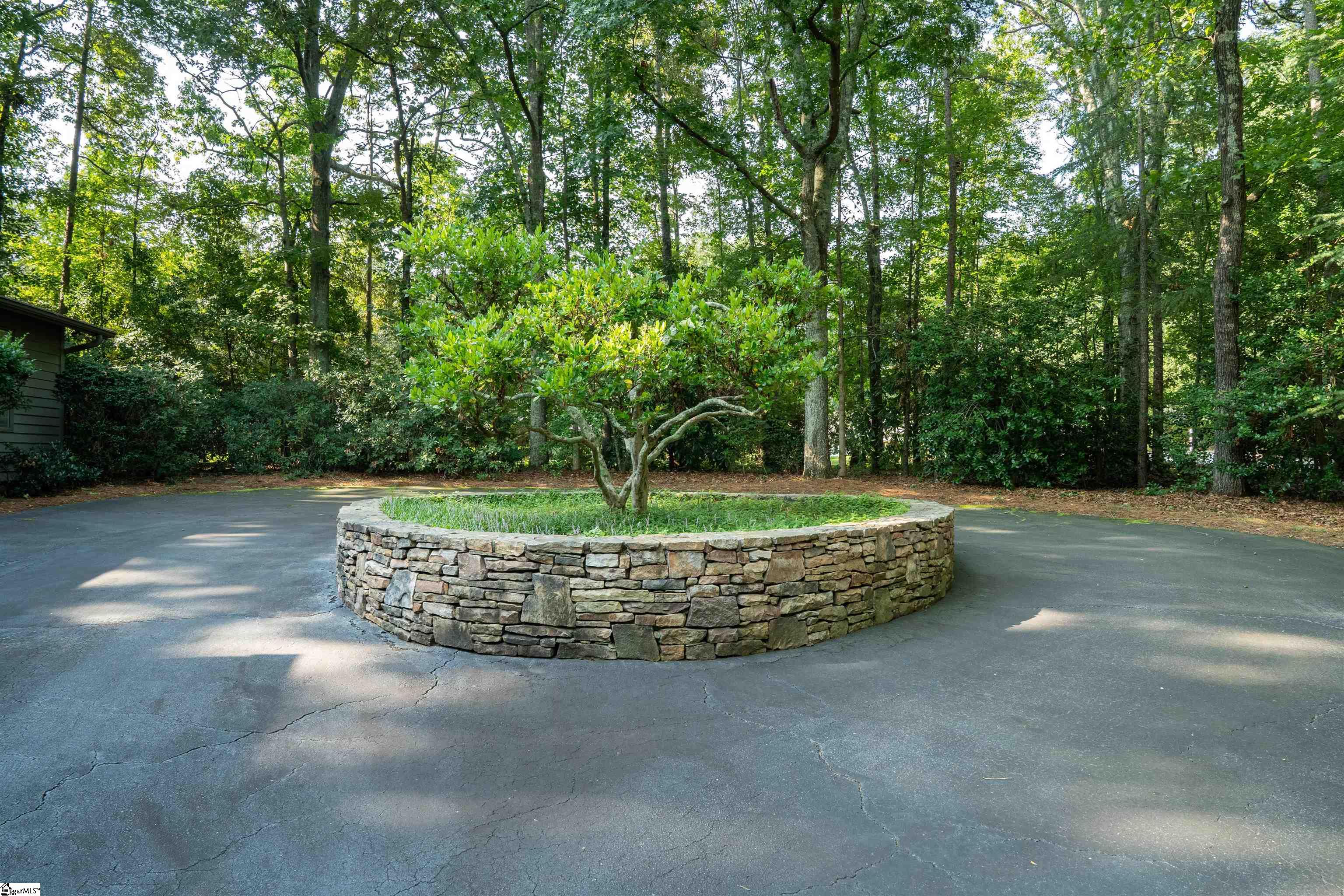 100 Wood Lily Lane Property Photo 43