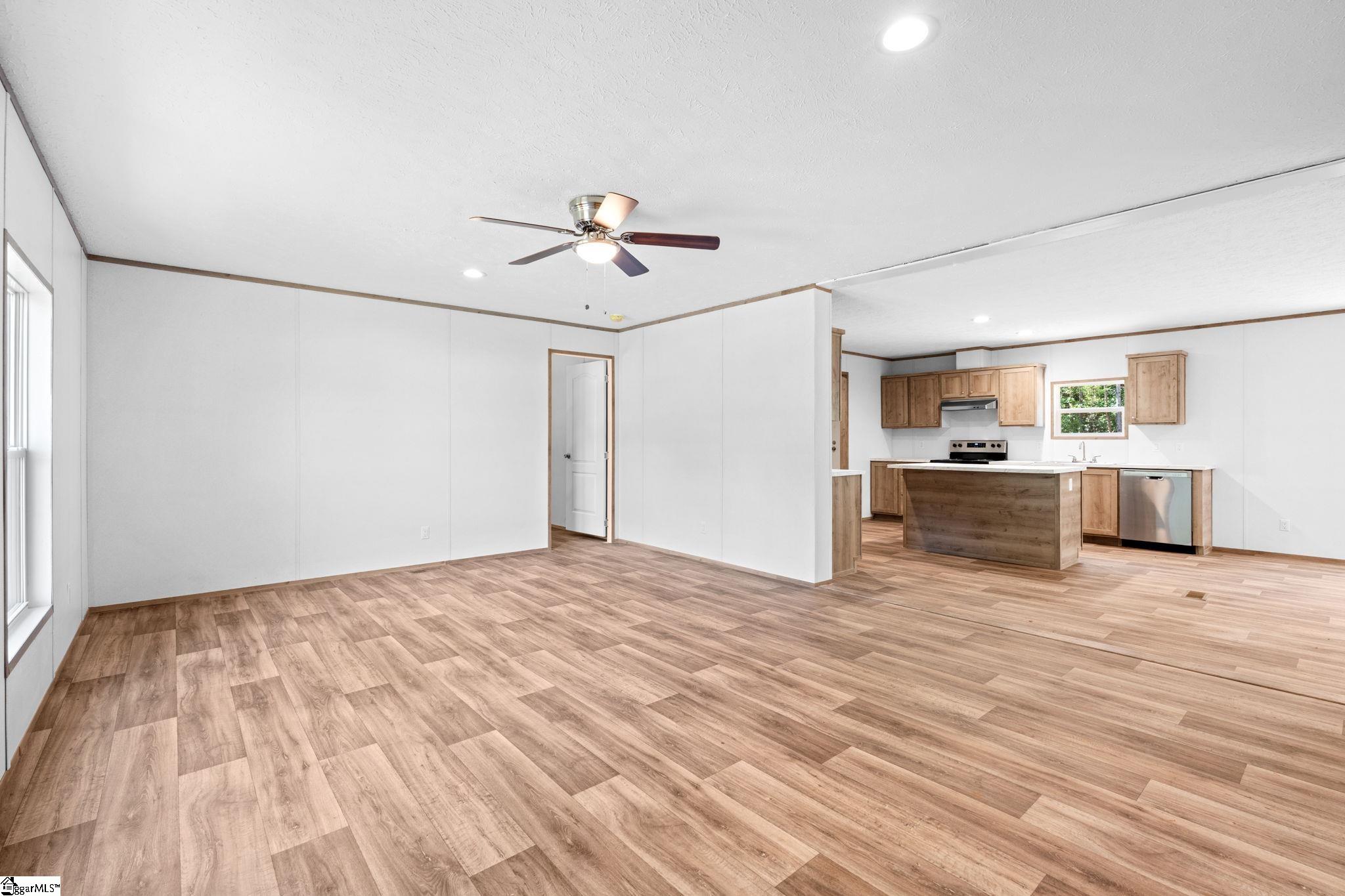 106 Star Drive Property Photo 2