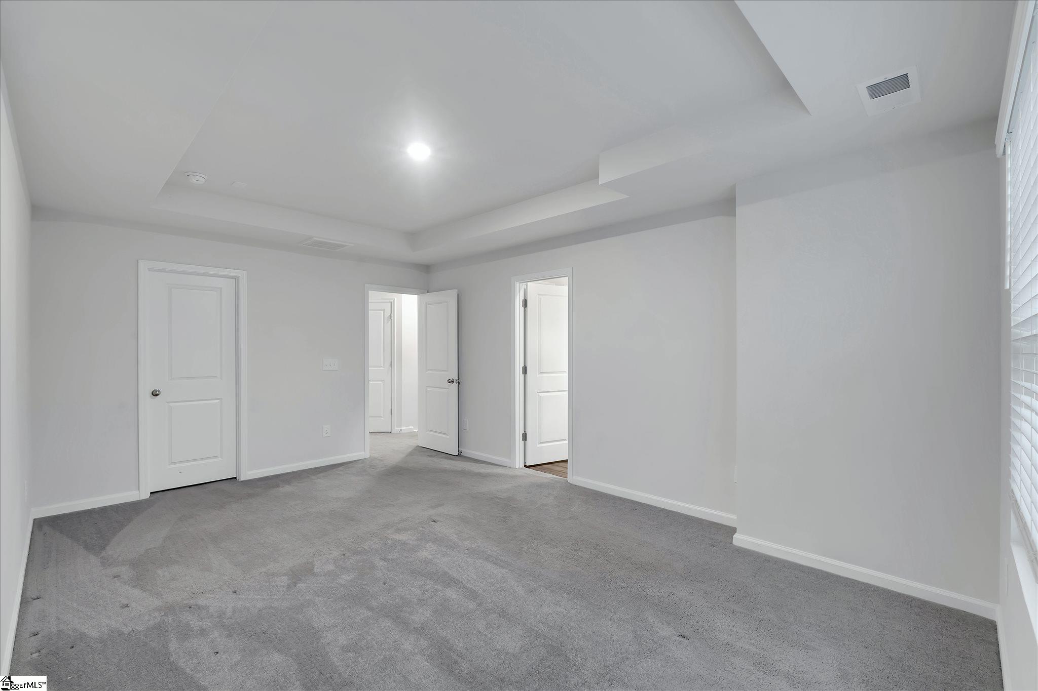 290 E Compass Way Property Photo 14