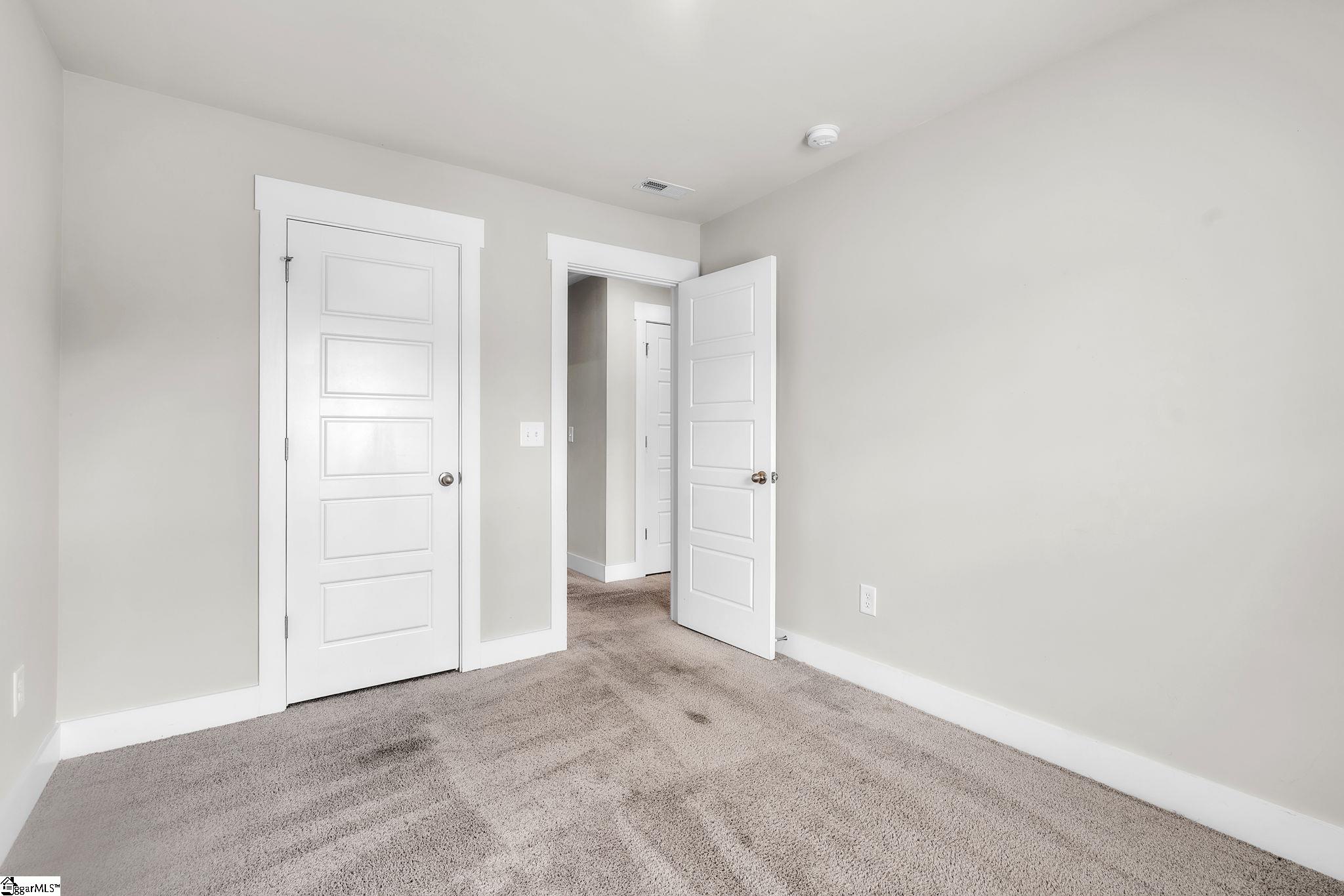 616 Millwright Way Property Photo 14