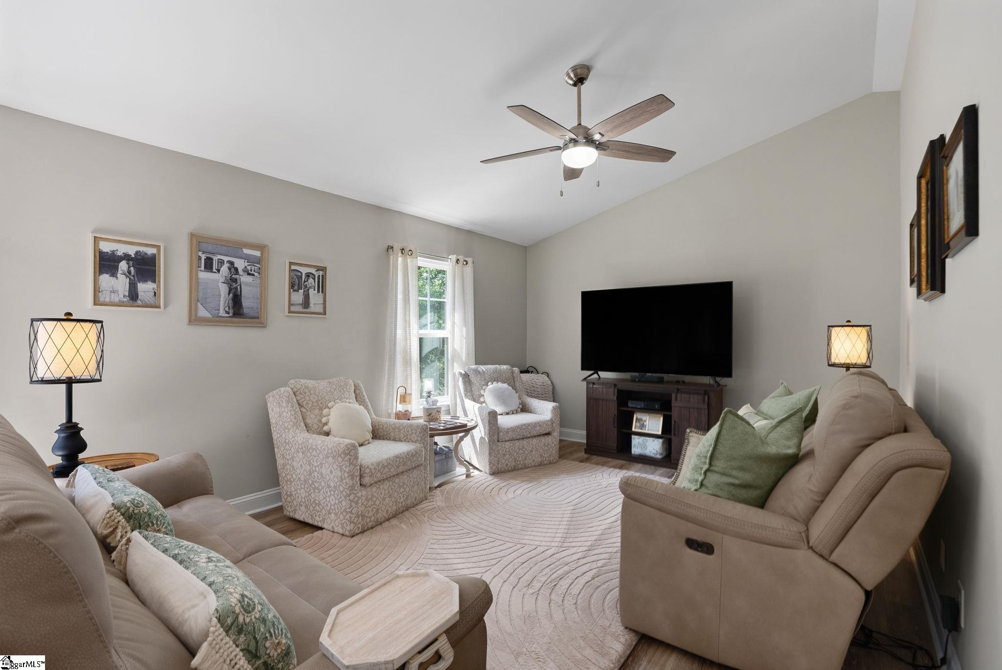 130 Red River Road Property Photo 17