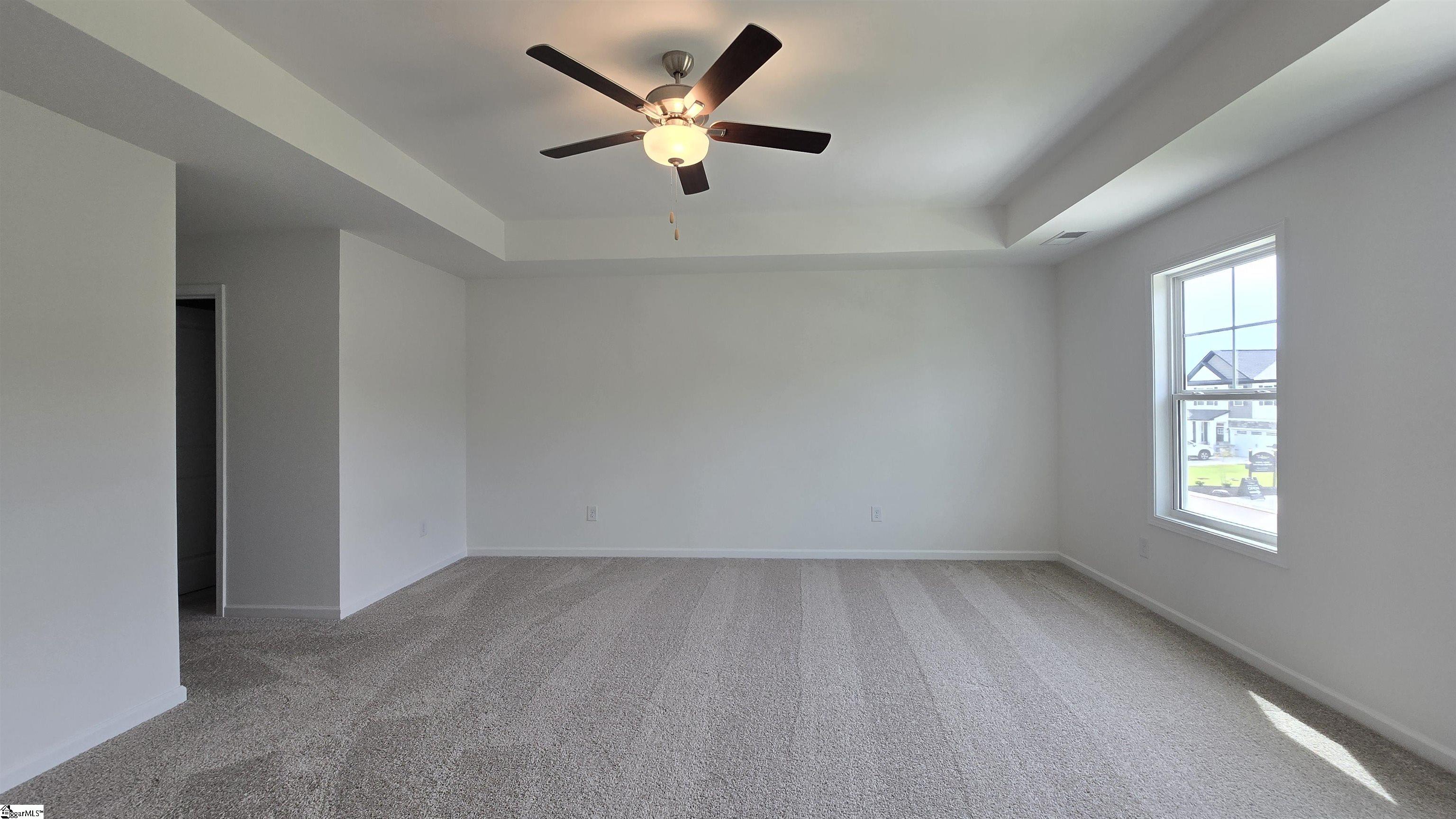 211 Bellflower Lane Property Photo 10