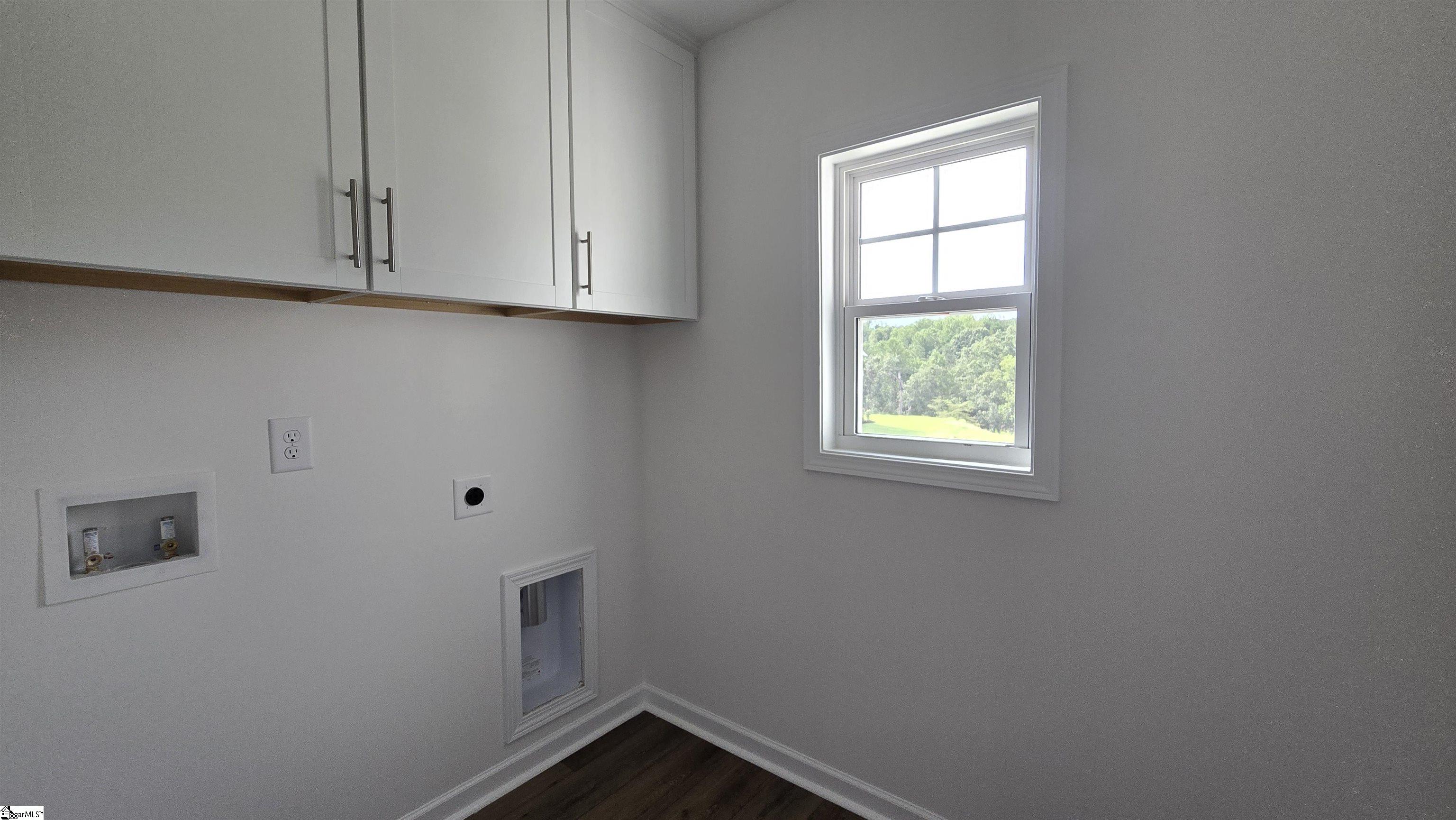 211 Bellflower Lane Property Photo 15