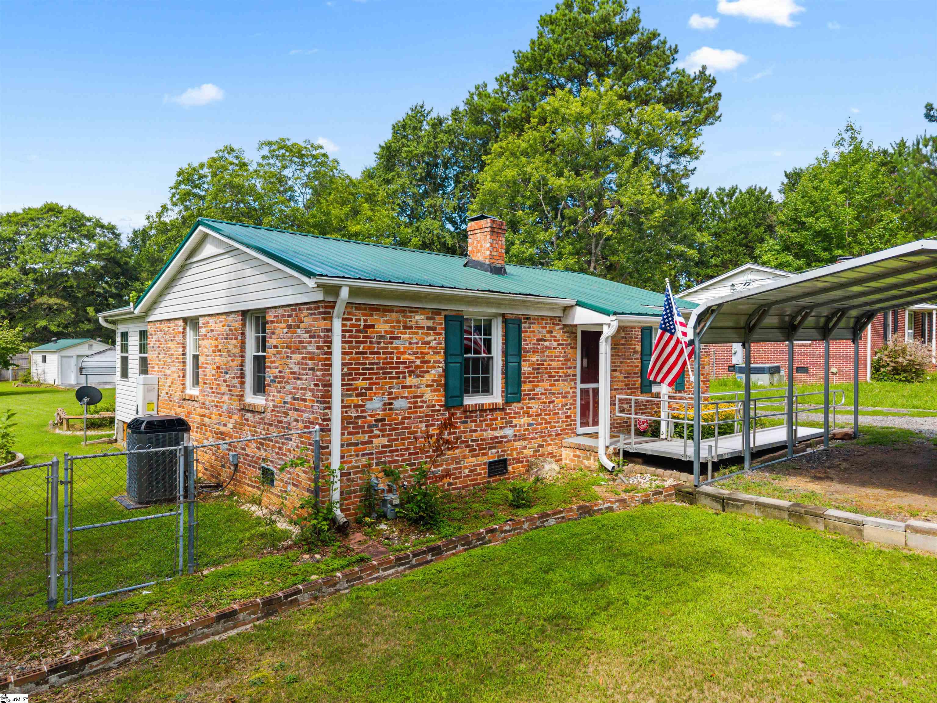 14 Hudson Street Property Photo 35