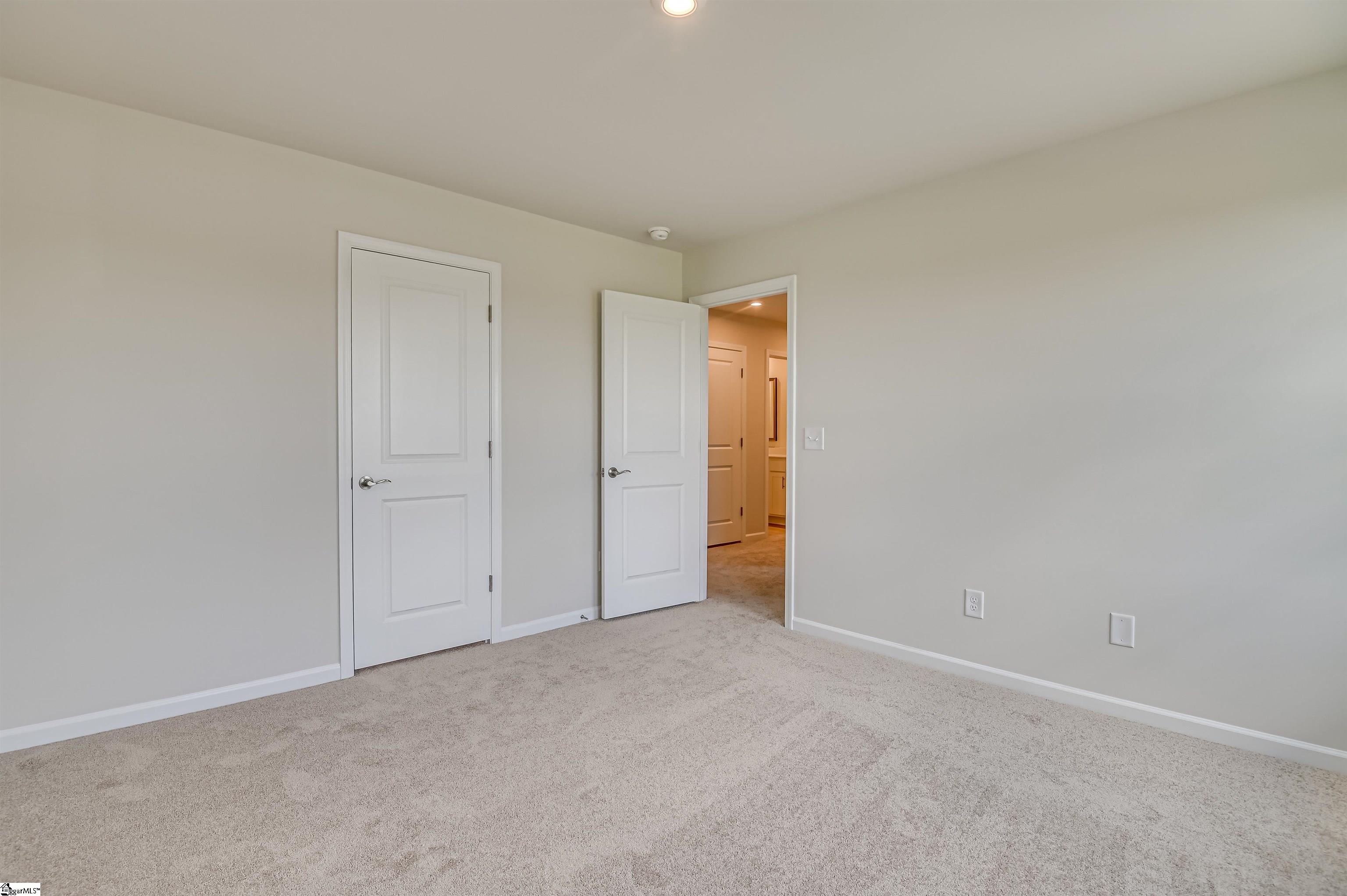 114 River Knoll Drive Property Photo 15
