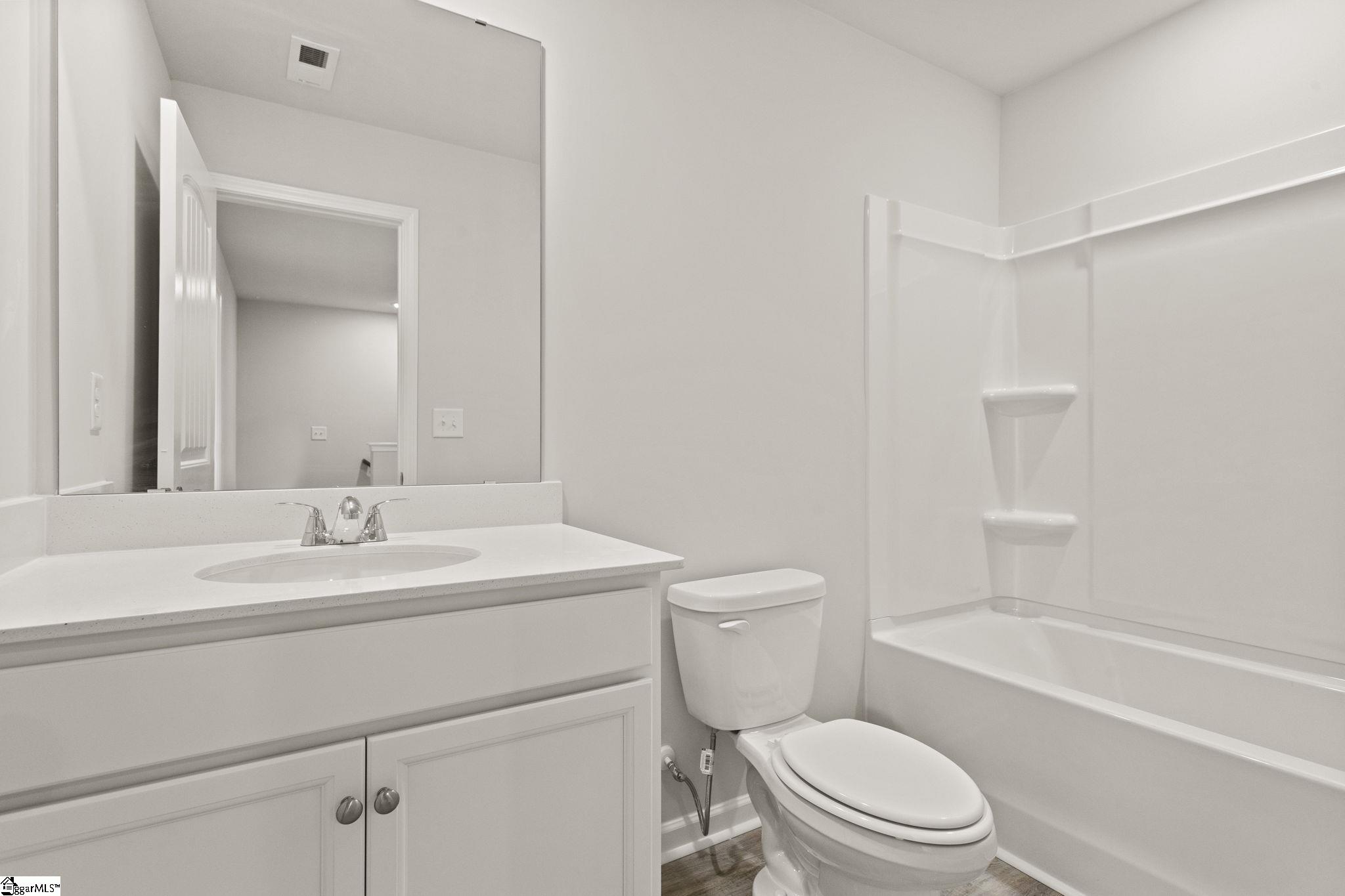1322 Roadstead Street Property Photo 13