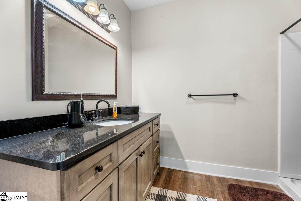 234 W Georgia Street Property Photo 14