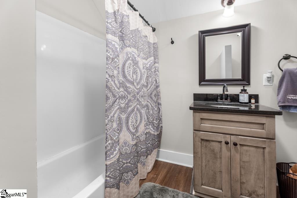 234 W Georgia Street Property Photo 15