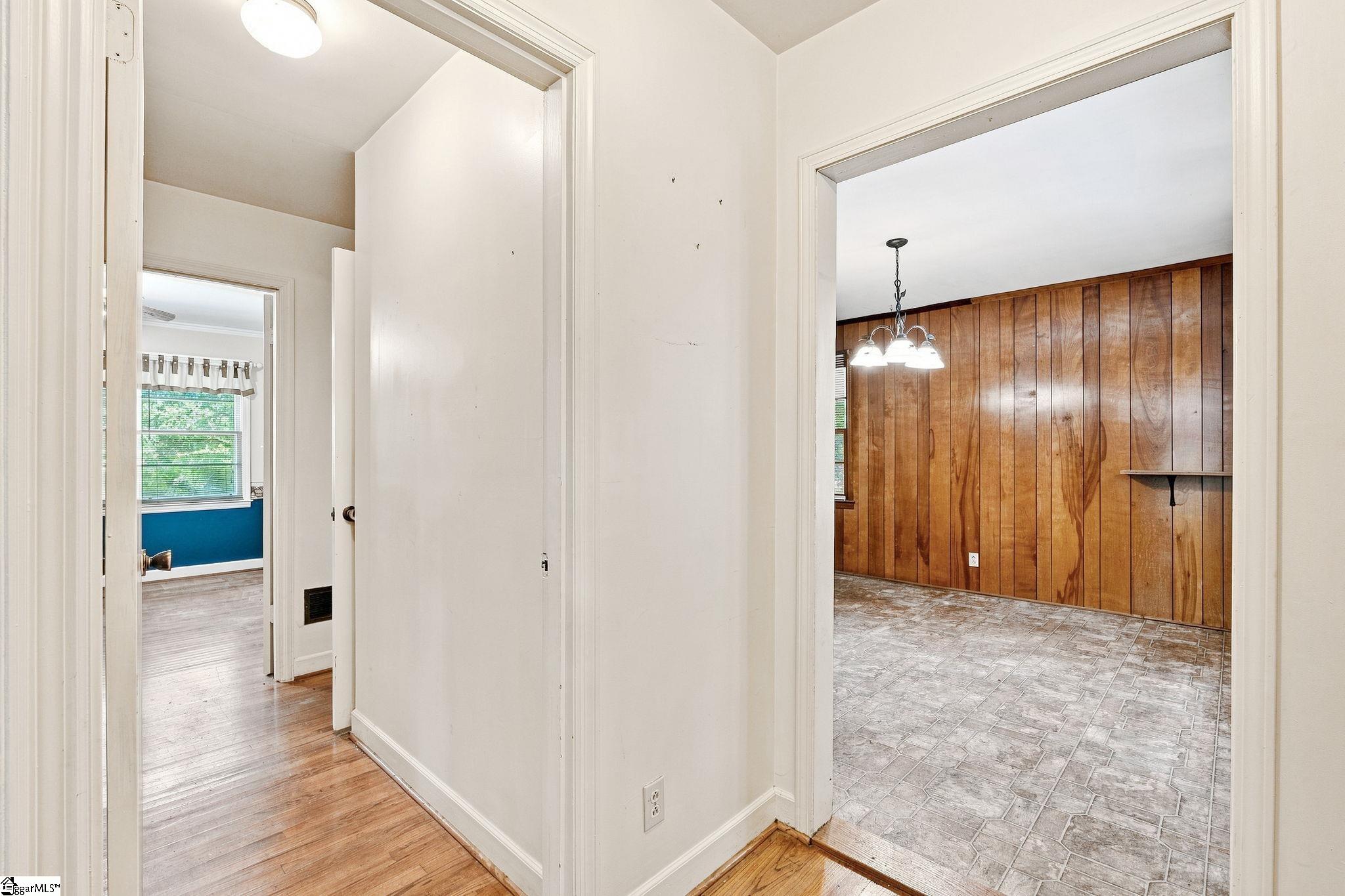 1290 Groce Meadow Road Property Photo 6