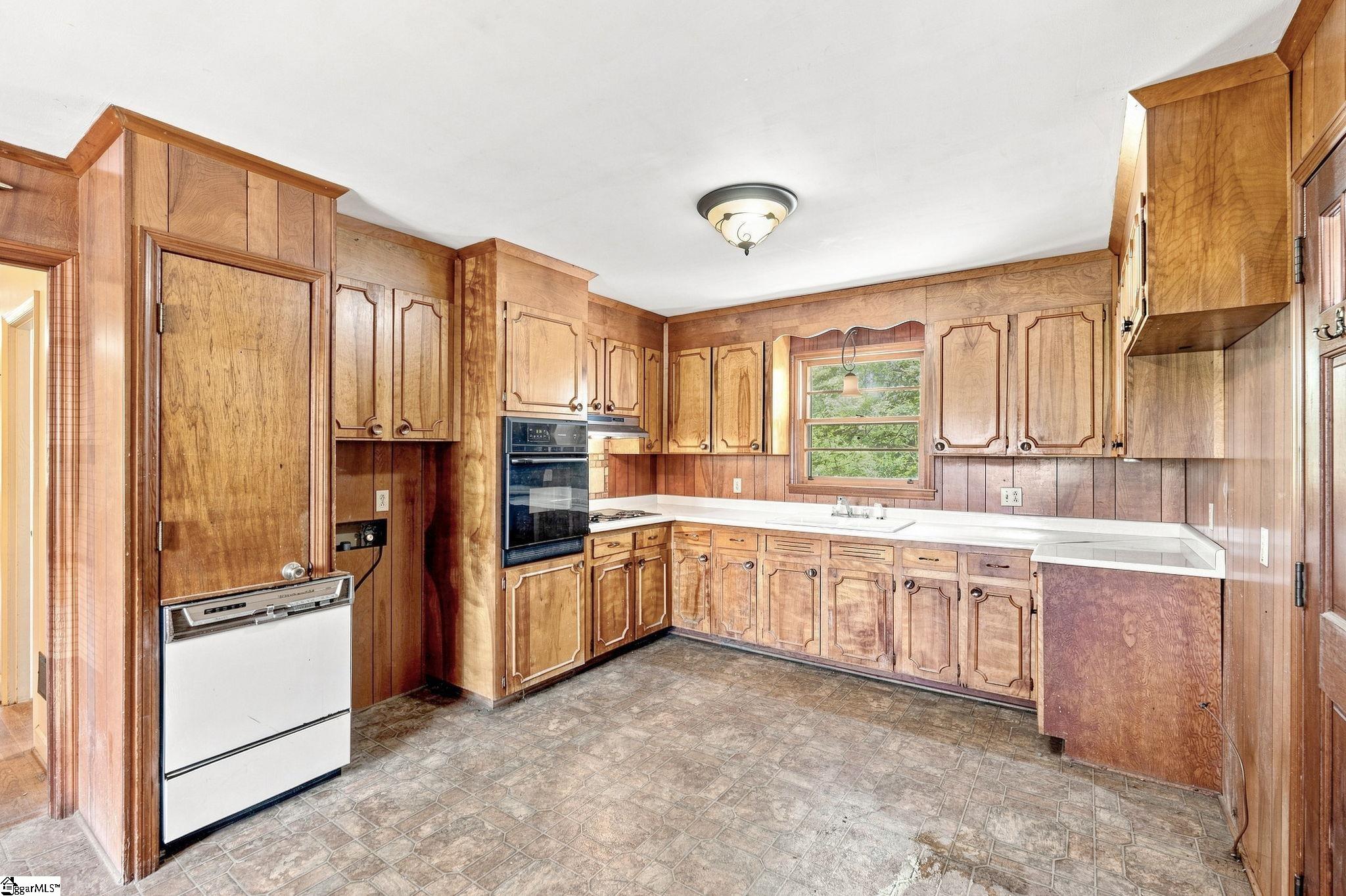 1290 Groce Meadow Road Property Photo 10