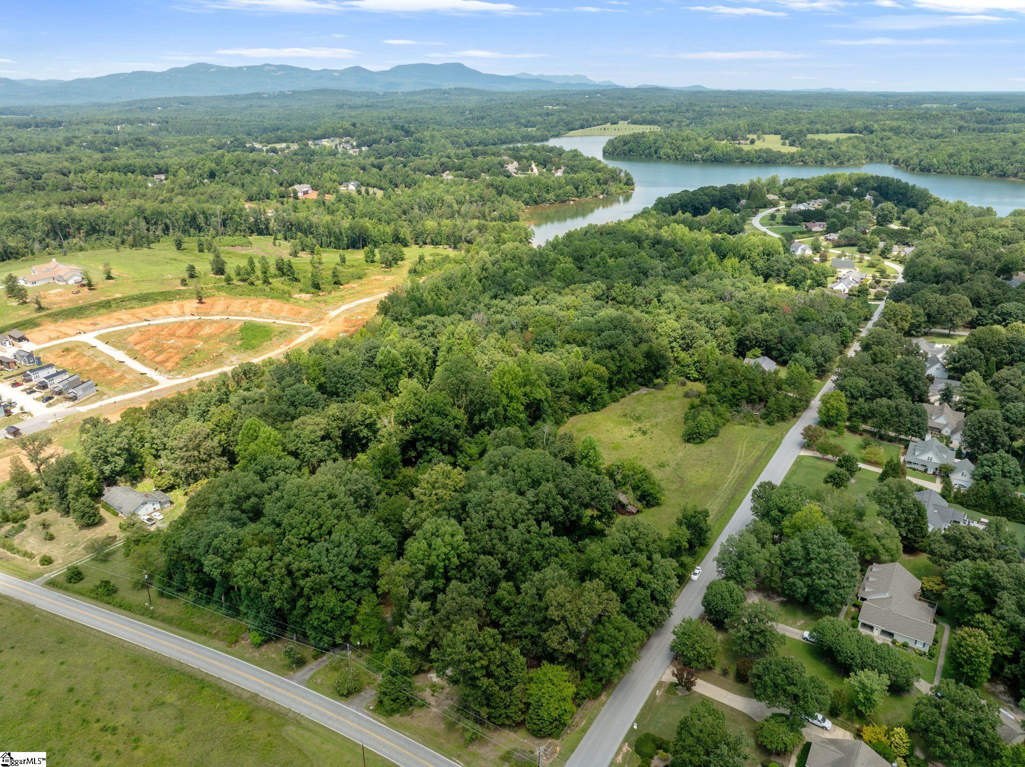 1290 Groce Meadow Road Property Photo 21