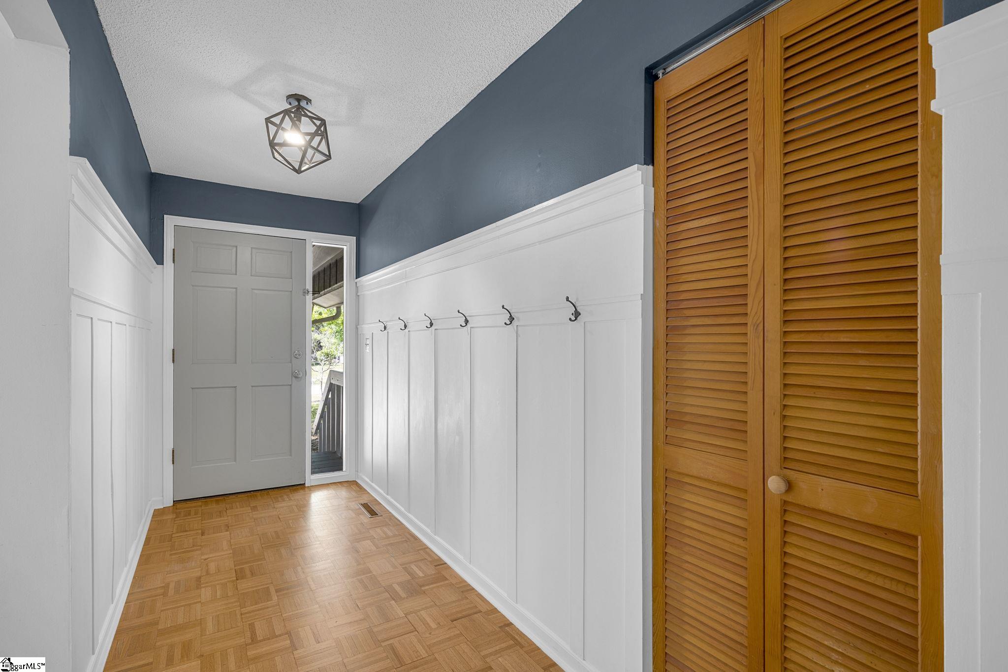 209 Tollgate Road Property Photo 6