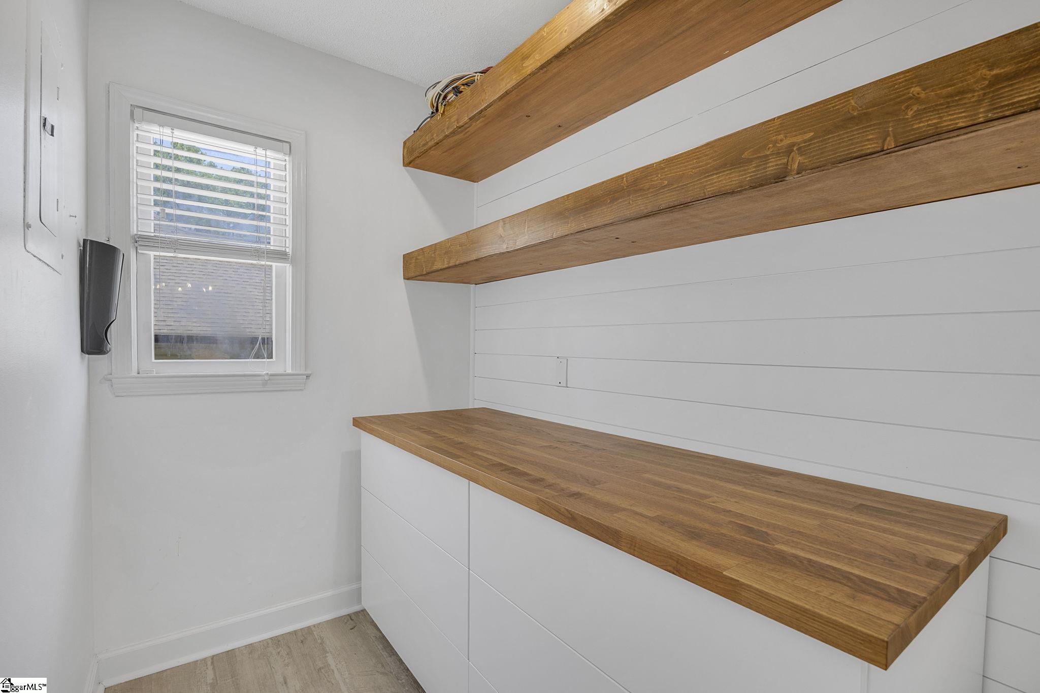 209 Tollgate Road Property Photo 15