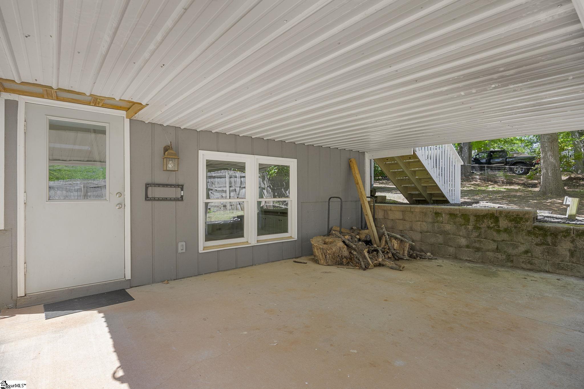 209 Tollgate Road Property Photo 33
