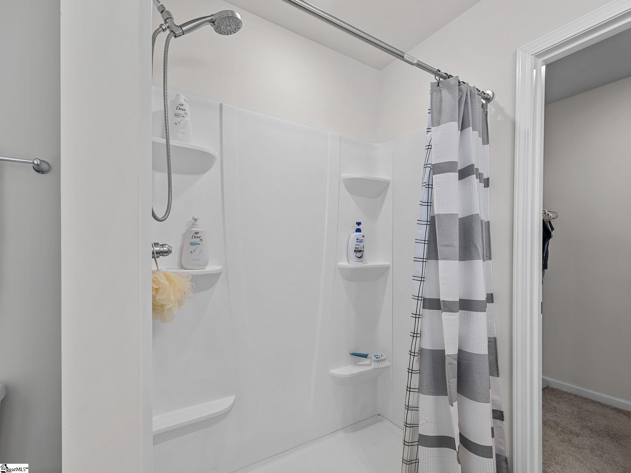 646 Blossom Run Property Photo 20