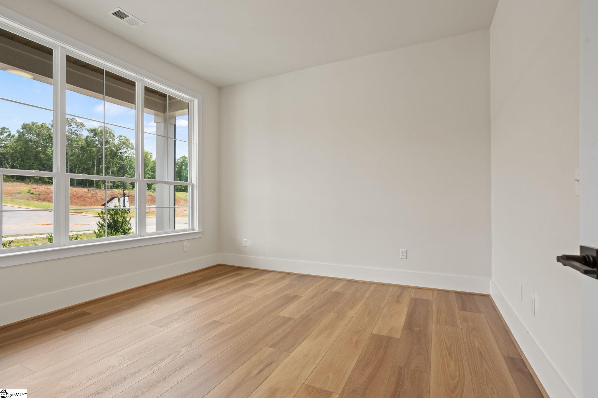 6 Adrian Way Property Photo 5