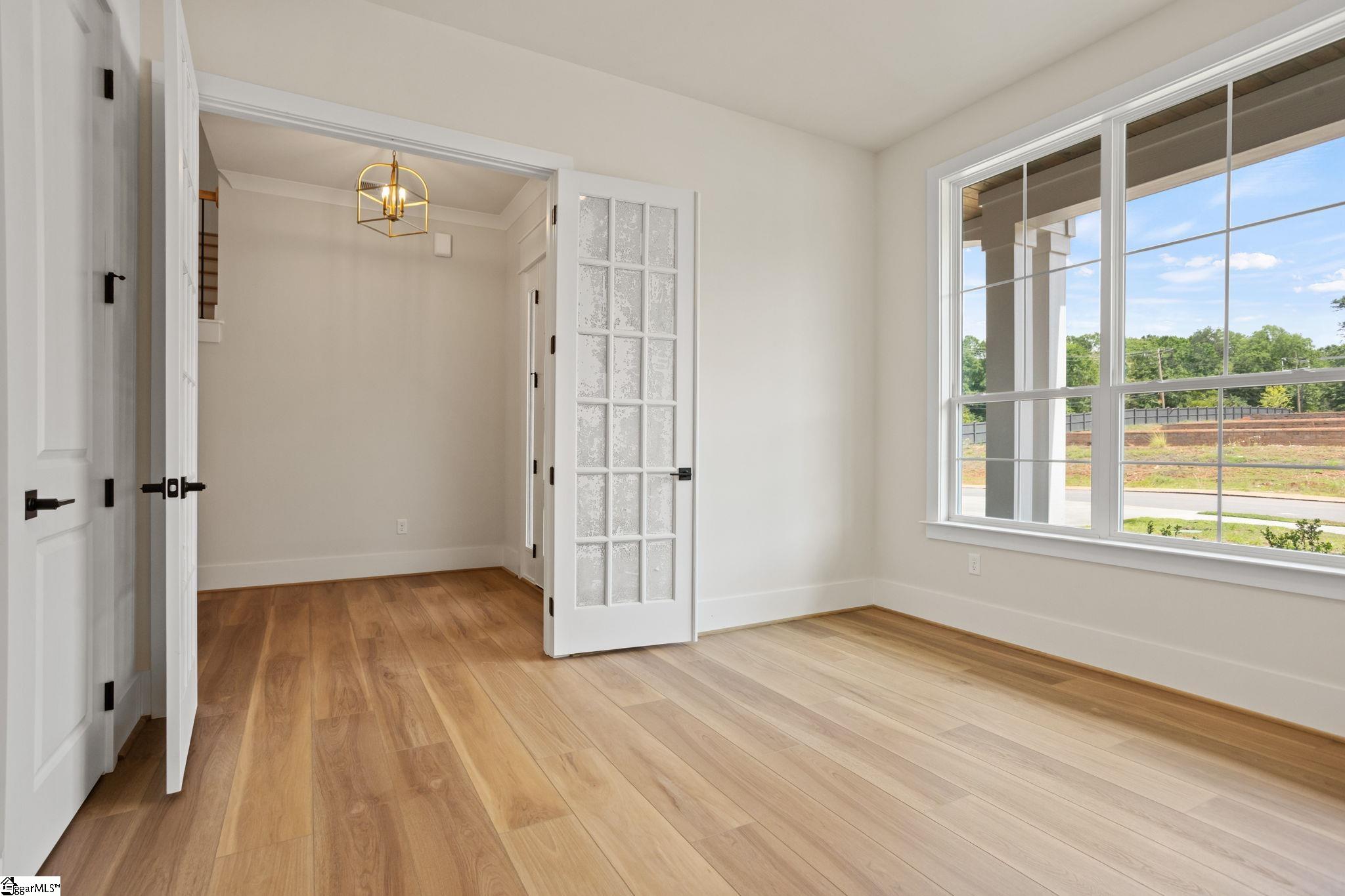 6 Adrian Way Property Photo 6