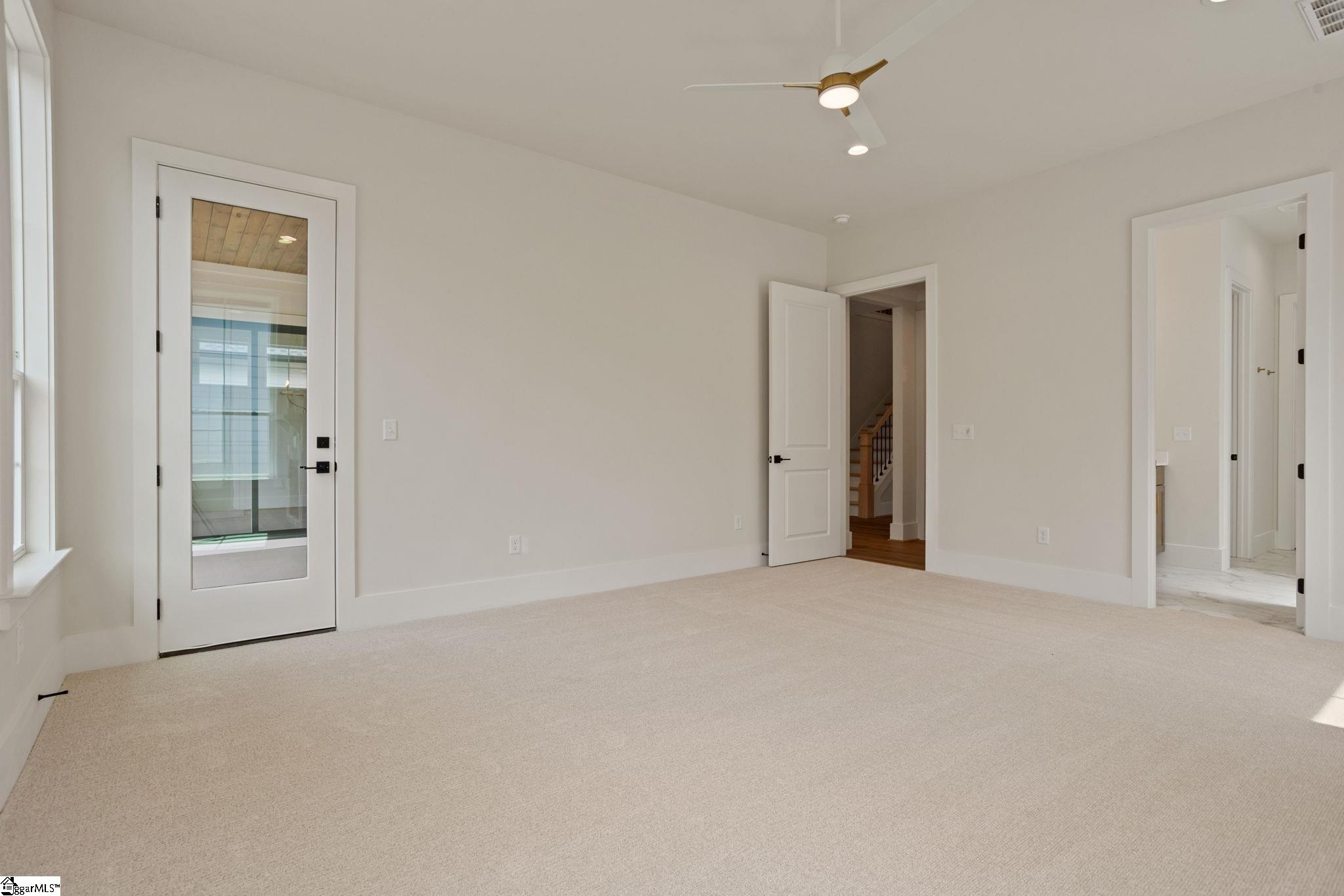 6 Adrian Way Property Photo 17