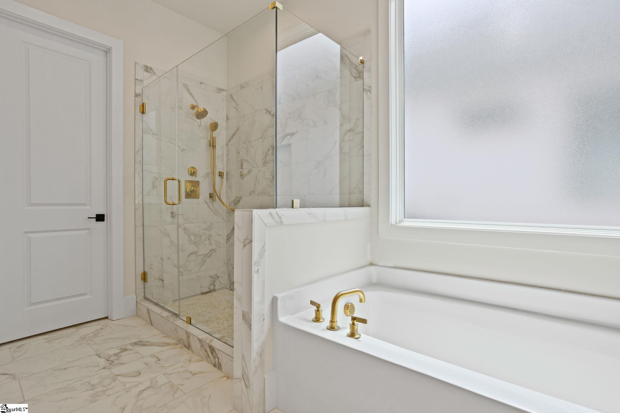 6 Adrian Way Property Photo 19