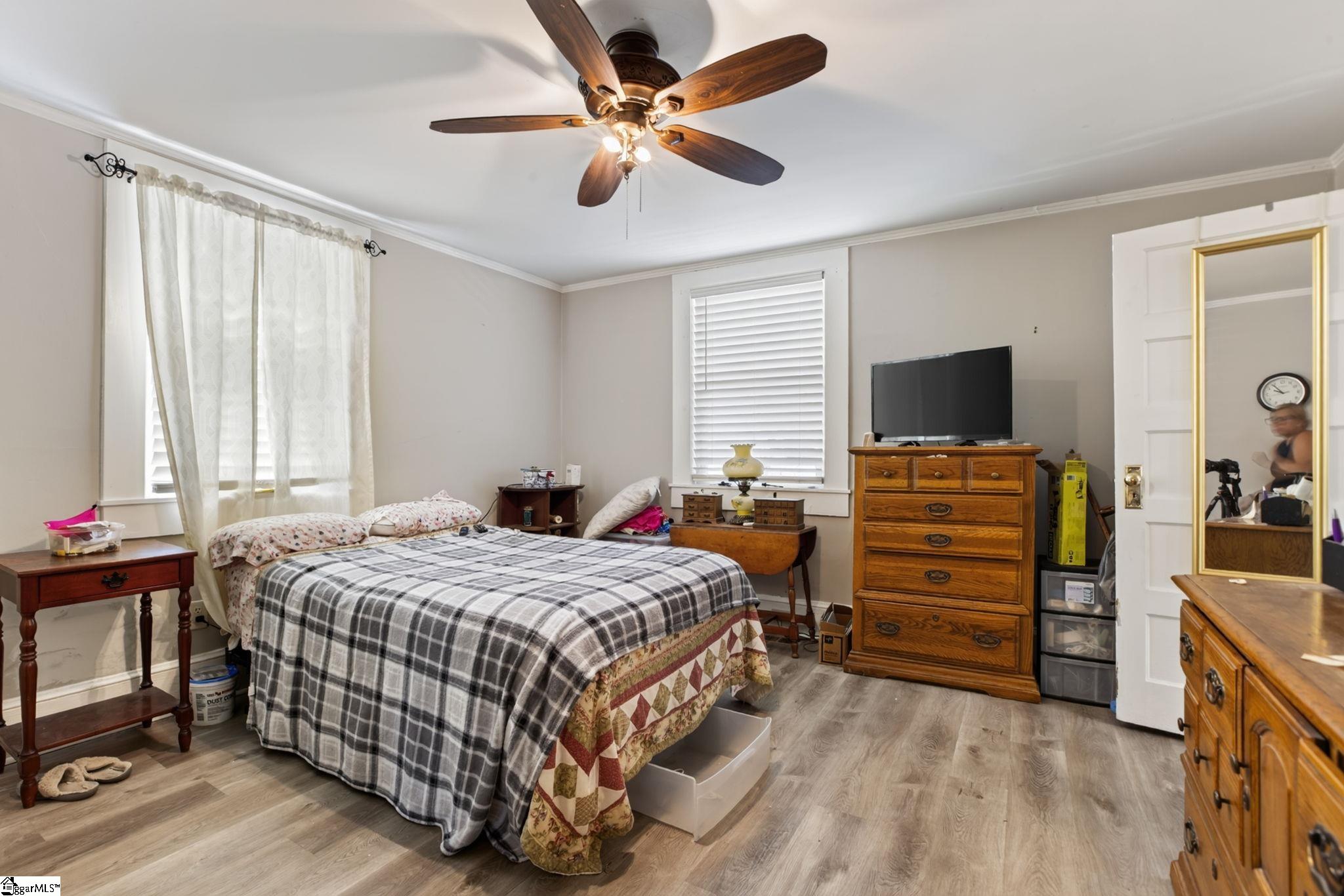 412 Connecticut Avenue Property Photo 10